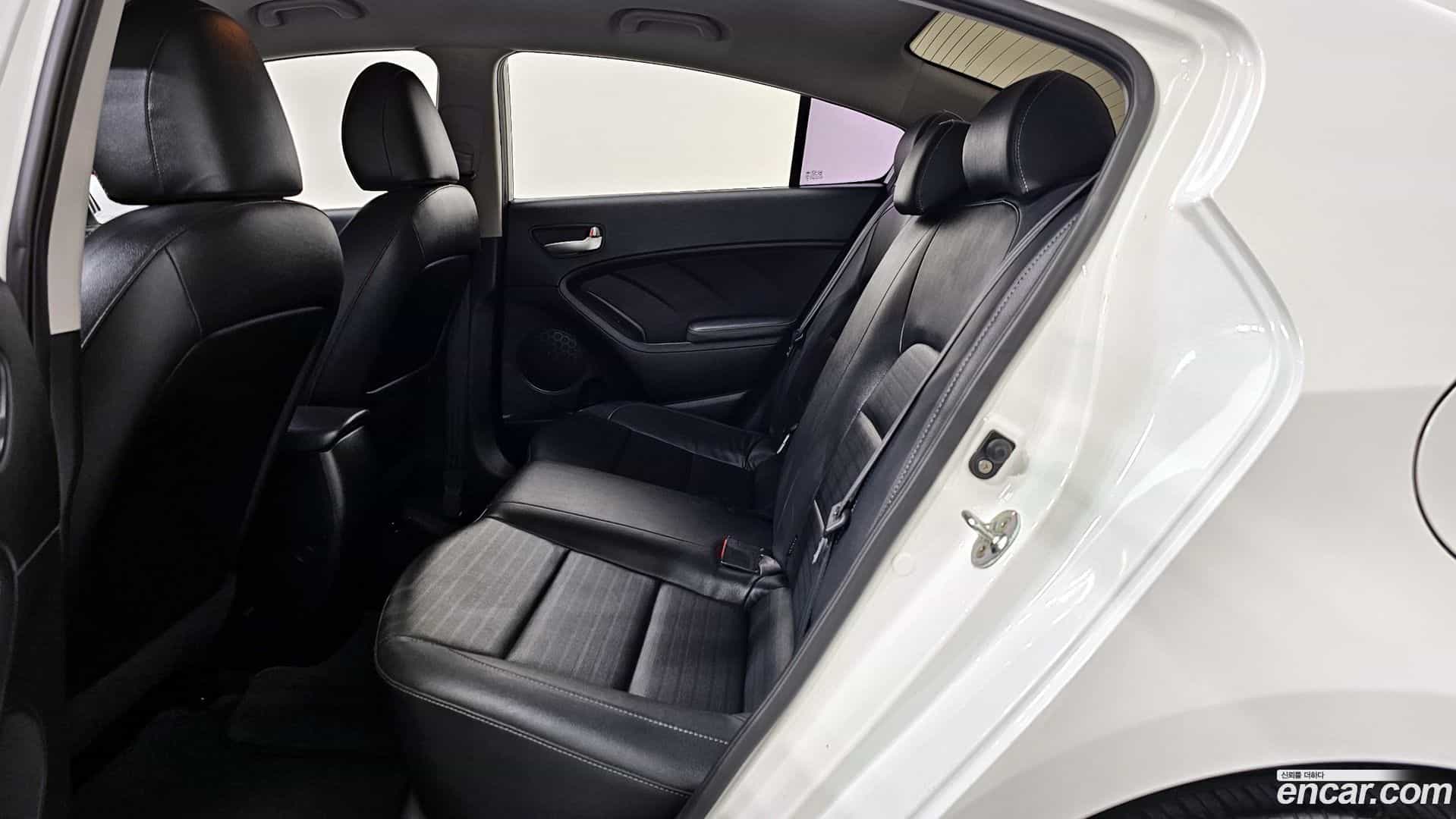 K3 Kia 2017.6-OPTION-017