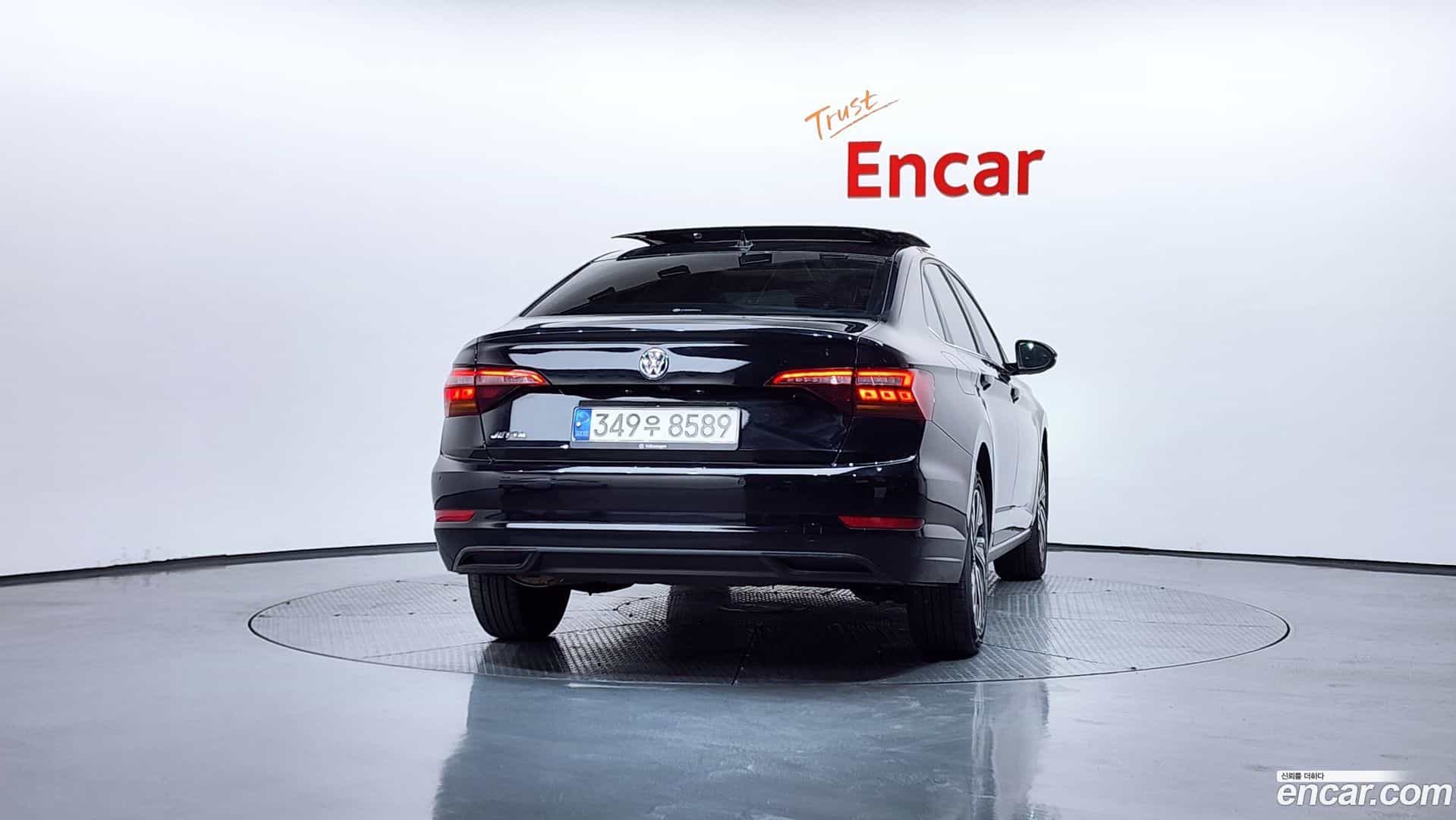Jetta Volkswagen 2020.10-OUTER-004