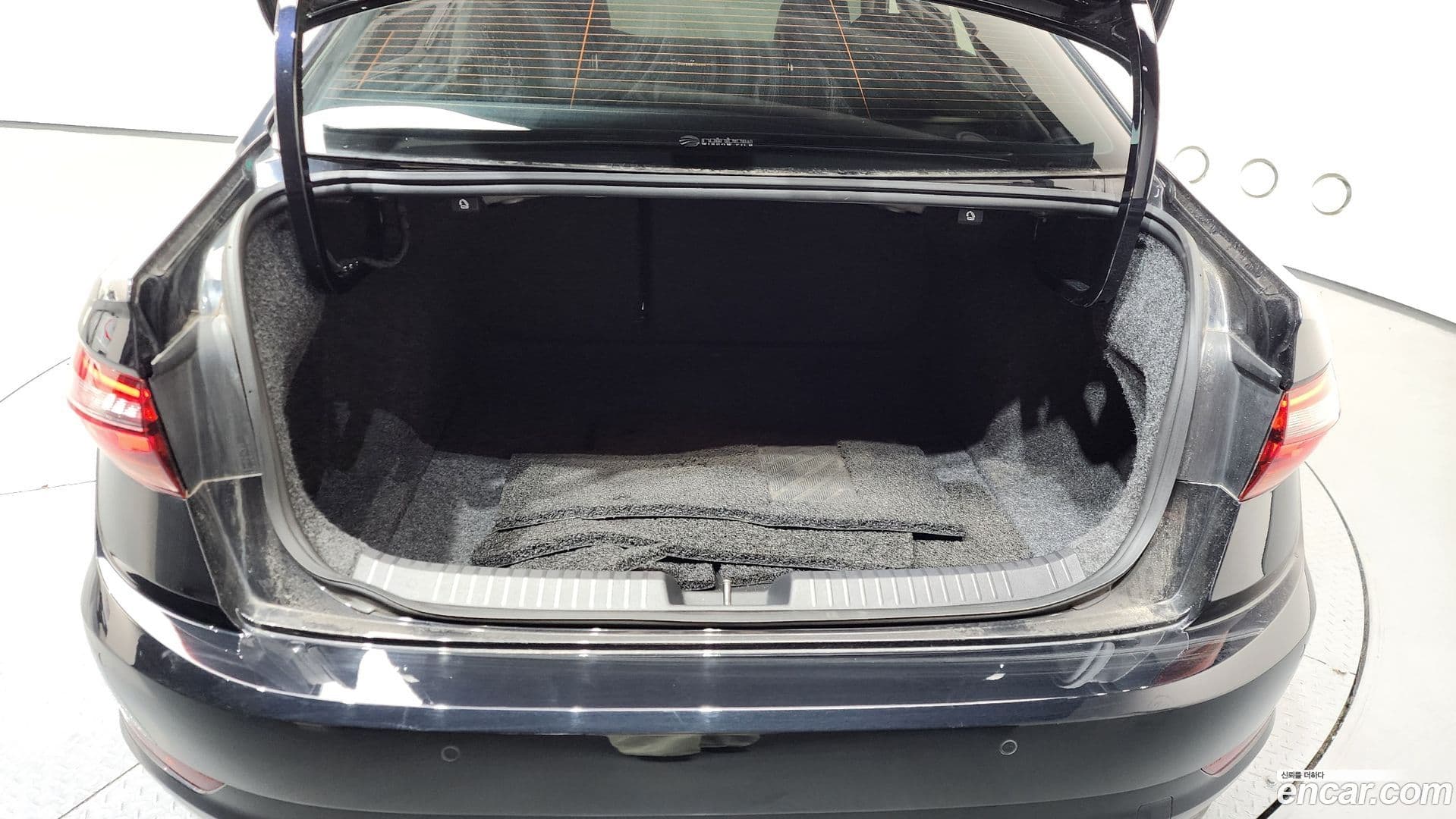 Main__Slider__Photo:Jetta Volkswagen 2020.10-19