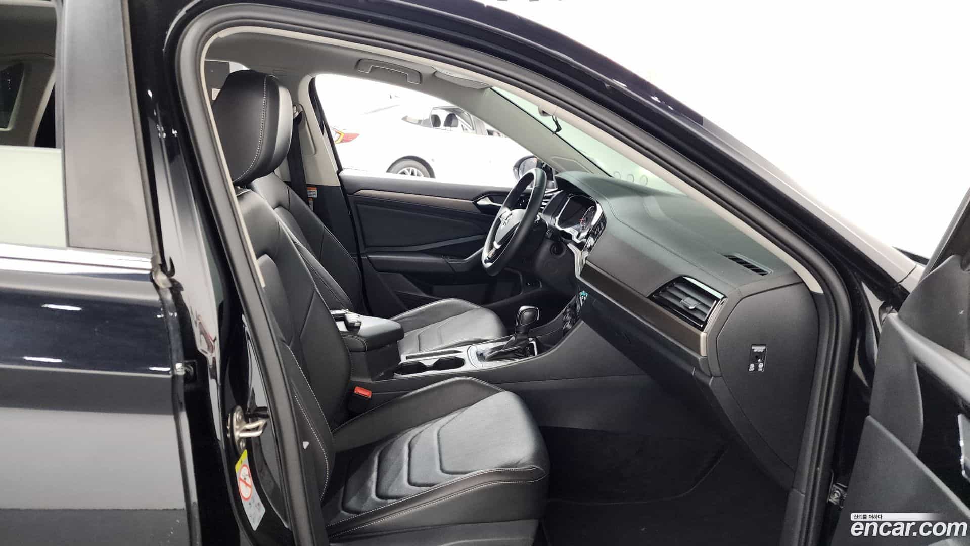 Jetta Volkswagen 2020.10-INNER-036