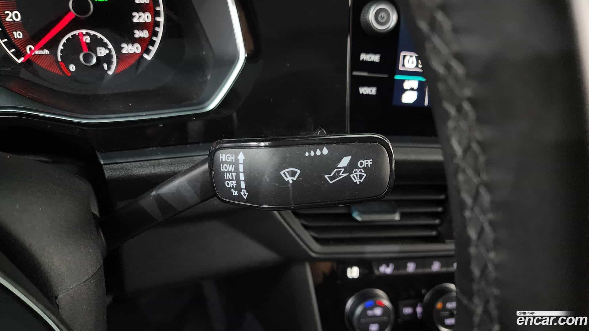 Jetta Volkswagen 2020.10-OPTION-043