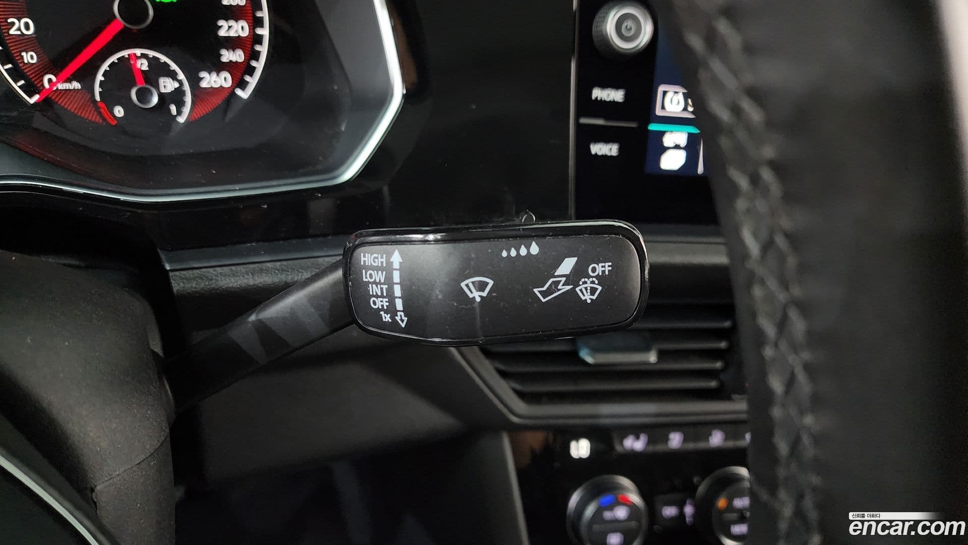Main__Slider__Photo:Jetta Volkswagen 2020.10-29