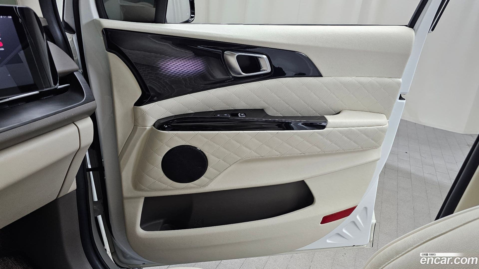 Main__Slider__Photo:Canival Kia 2021.4-24