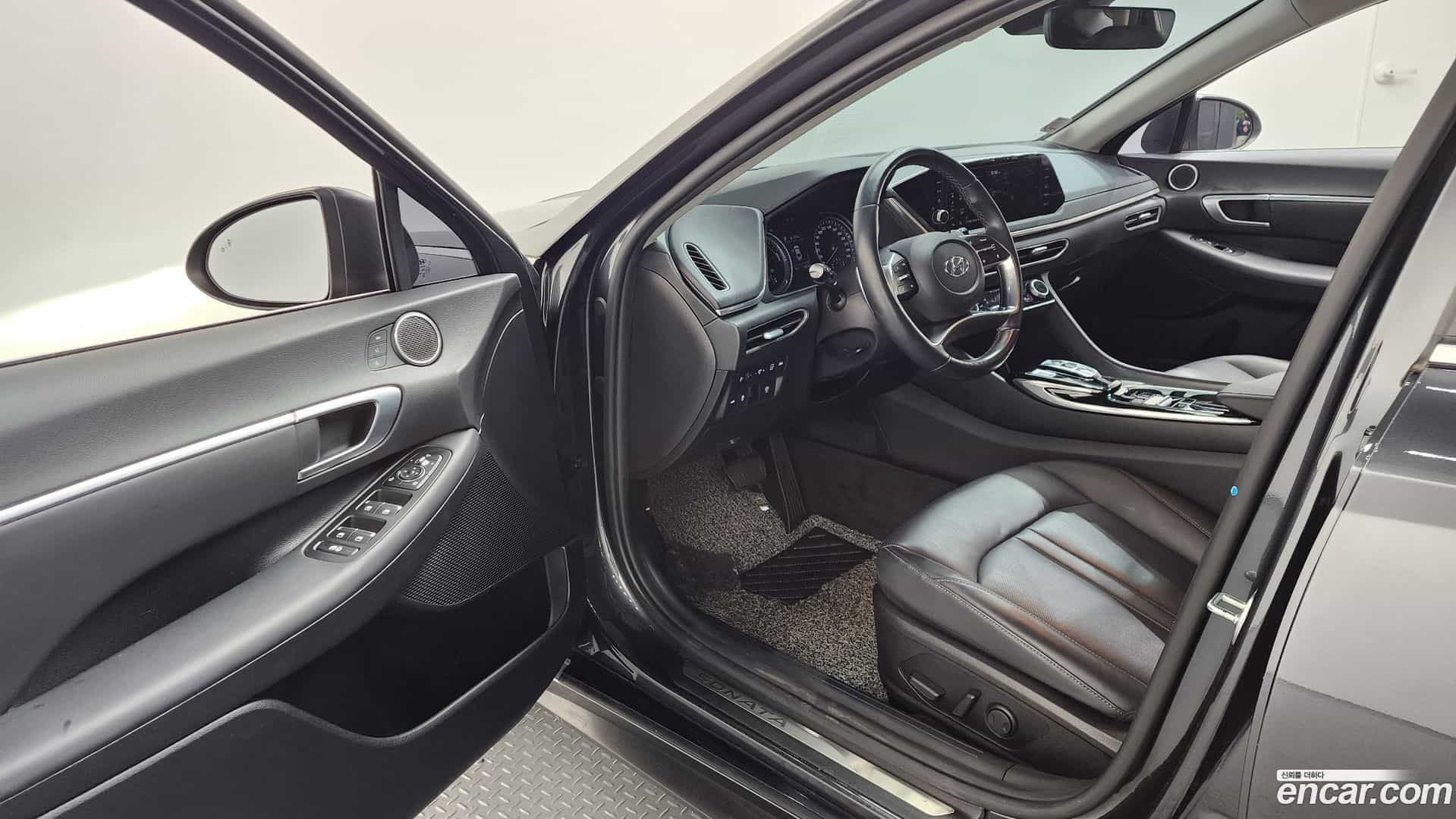 Sonata Hyundai 2020.10-INNER-010