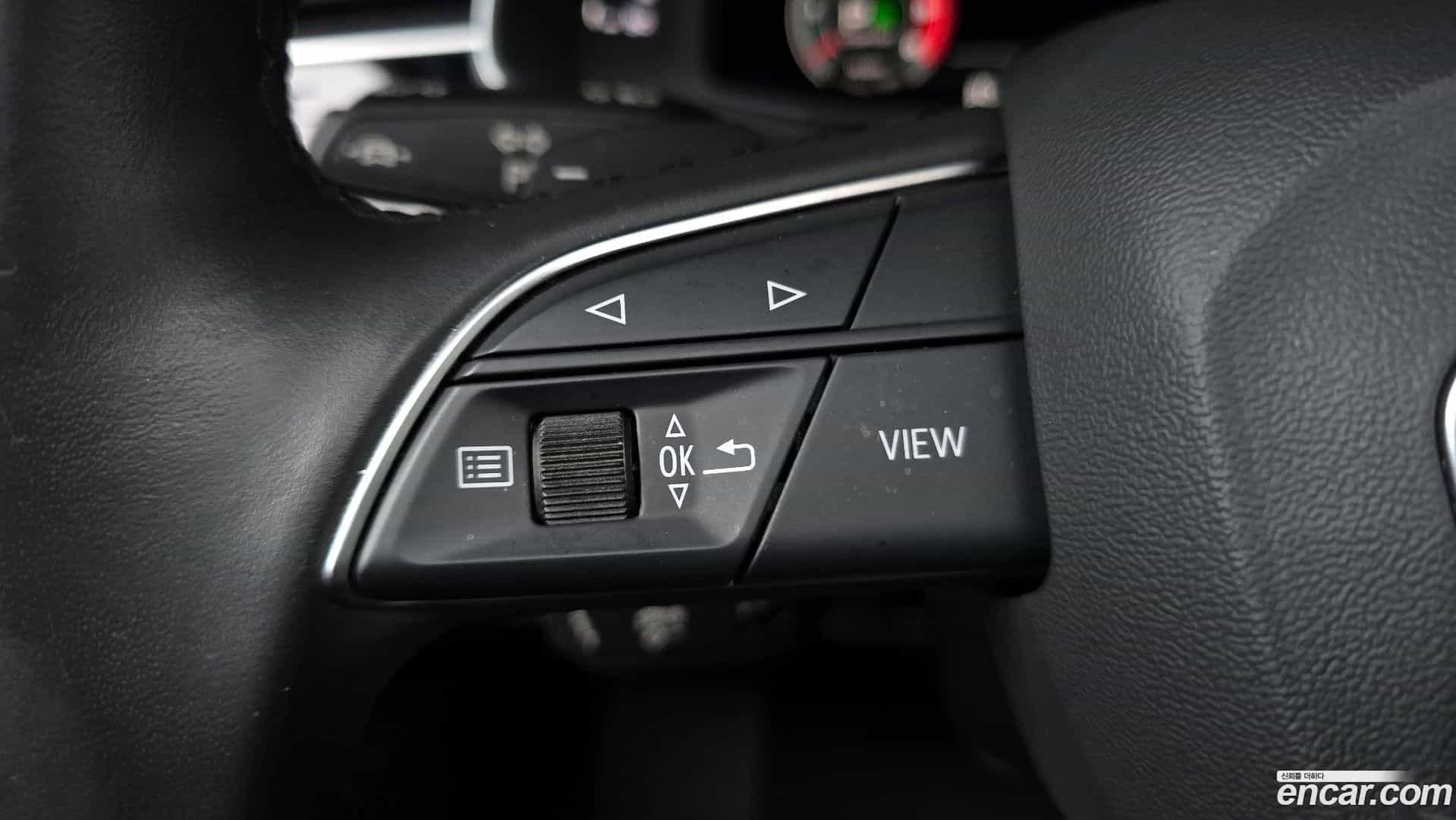 Q7 Audi 2021.10-OPTION-043