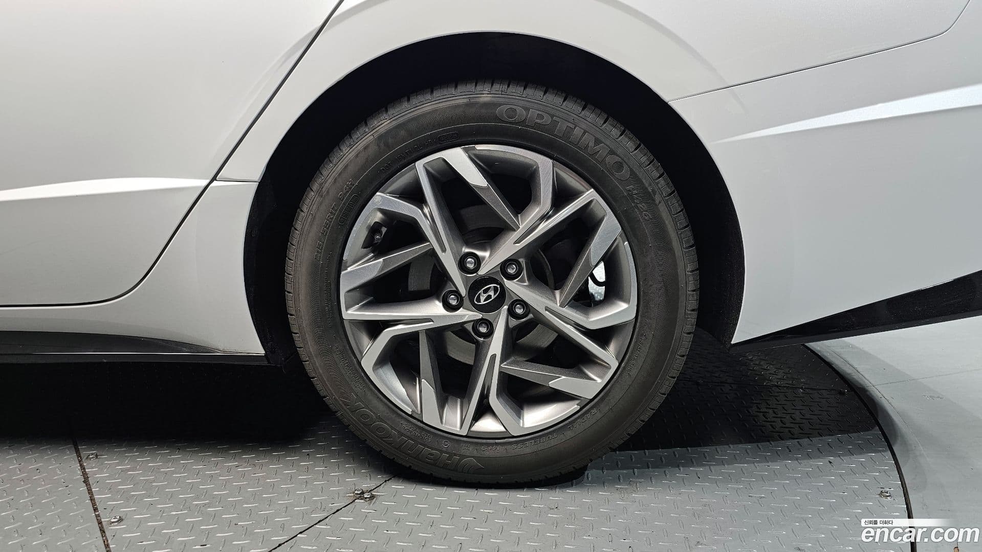 Main__Slider__Photo:Sonata Hyundai 2021.7-20