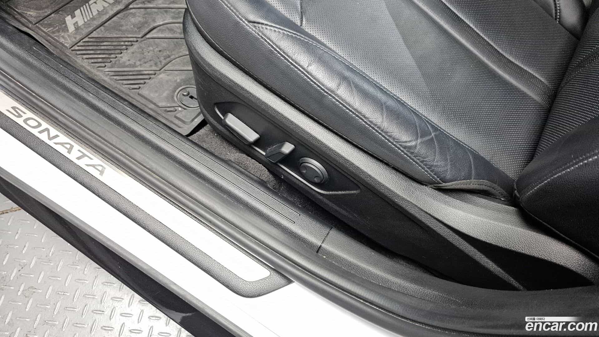 Sonata Hyundai 2021.7-OPTION-043