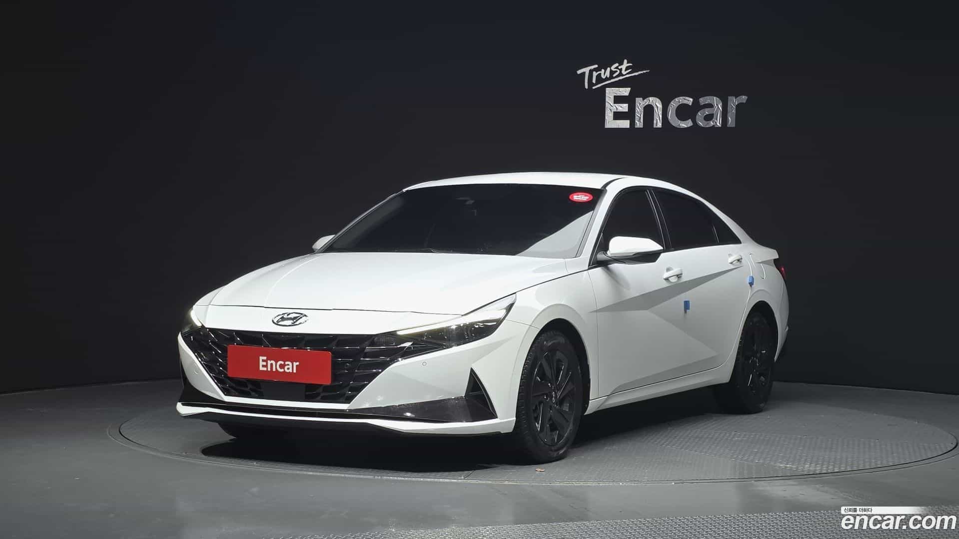 AVANTE Hyundai 2021.6-OUTER-001