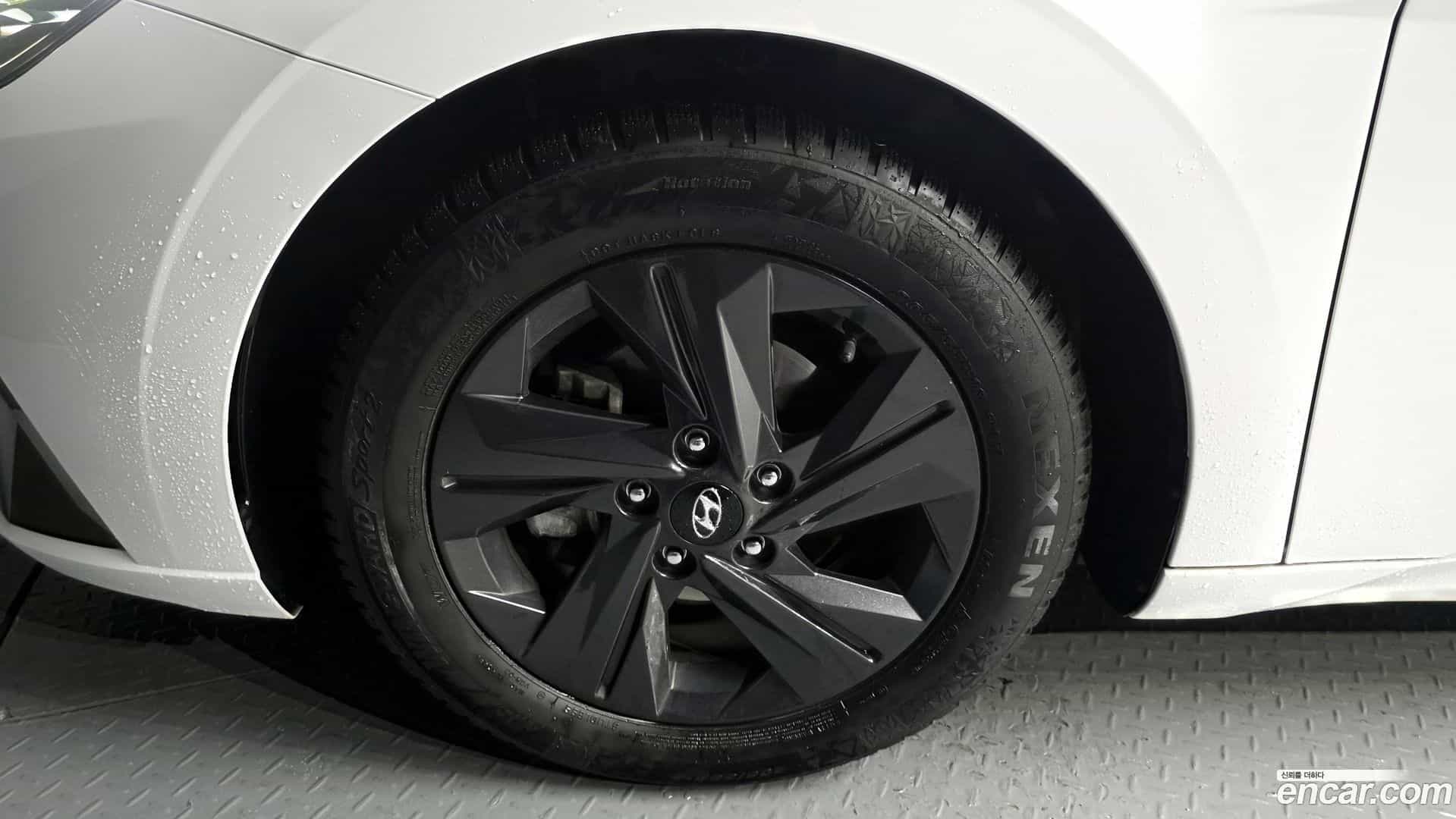 AVANTE Hyundai 2021.6-OUTER-005