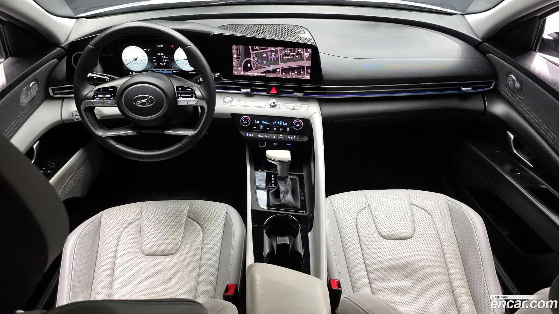 AVANTE Hyundai 2021.6-INNER-007