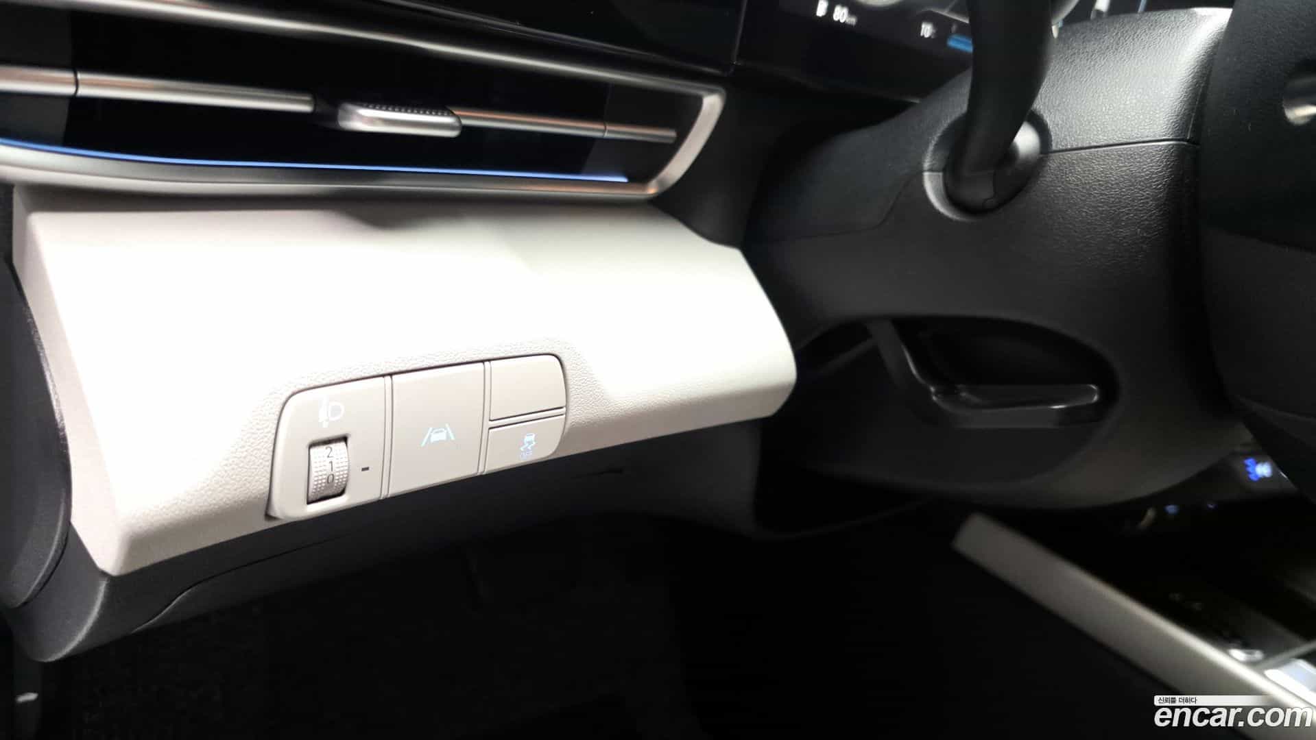 AVANTE Hyundai 2021.6-OPTION-024