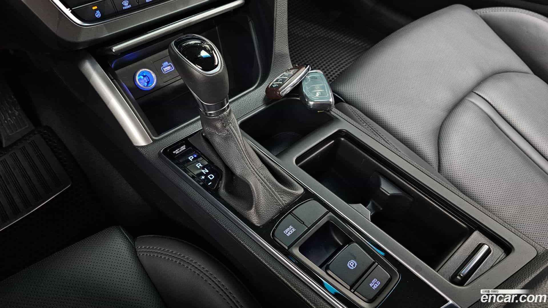 Sonata Hyundai 2017.0-INNER-009