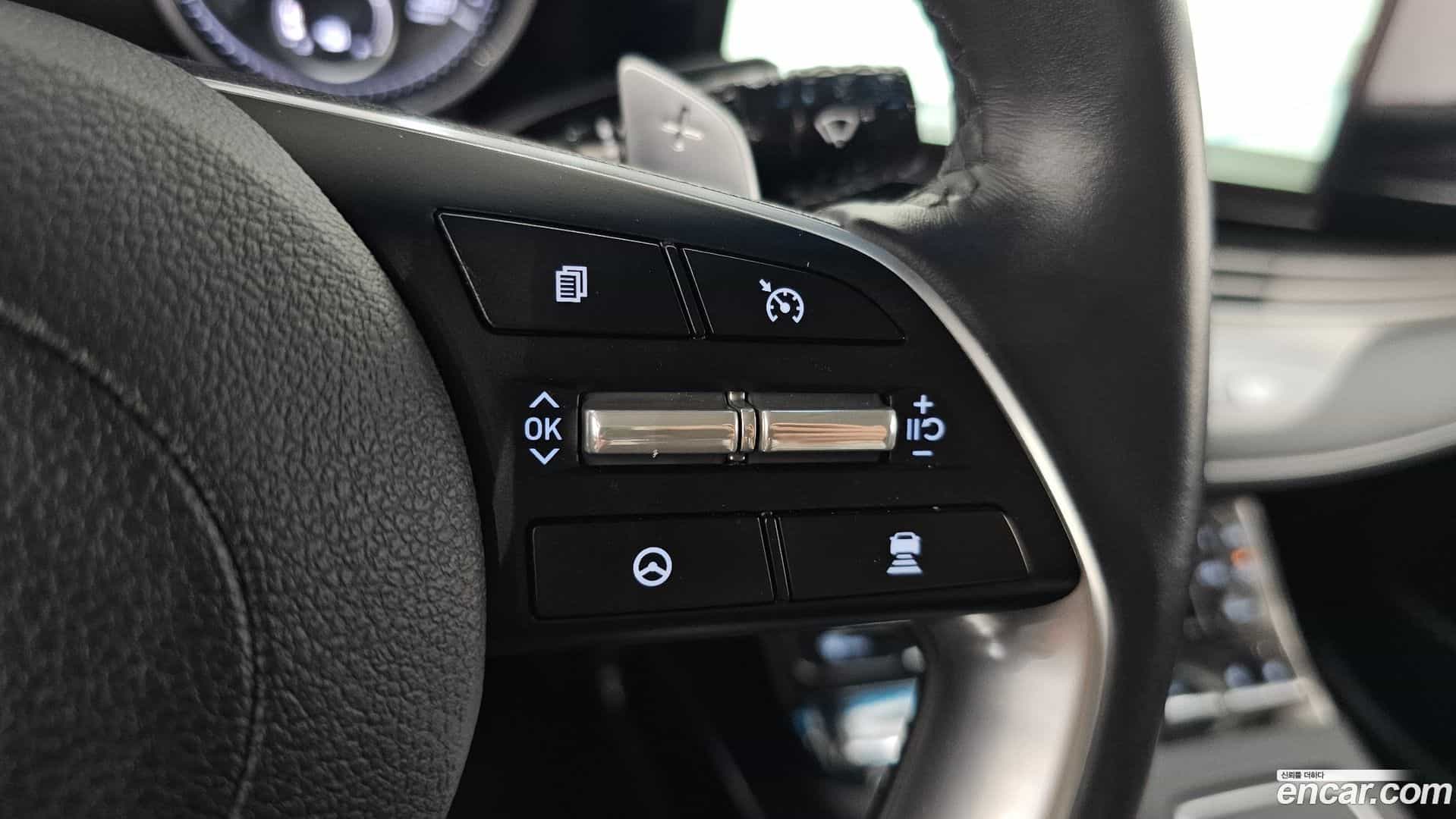 Grandeur Hyundai 2021.2-OPTION-042