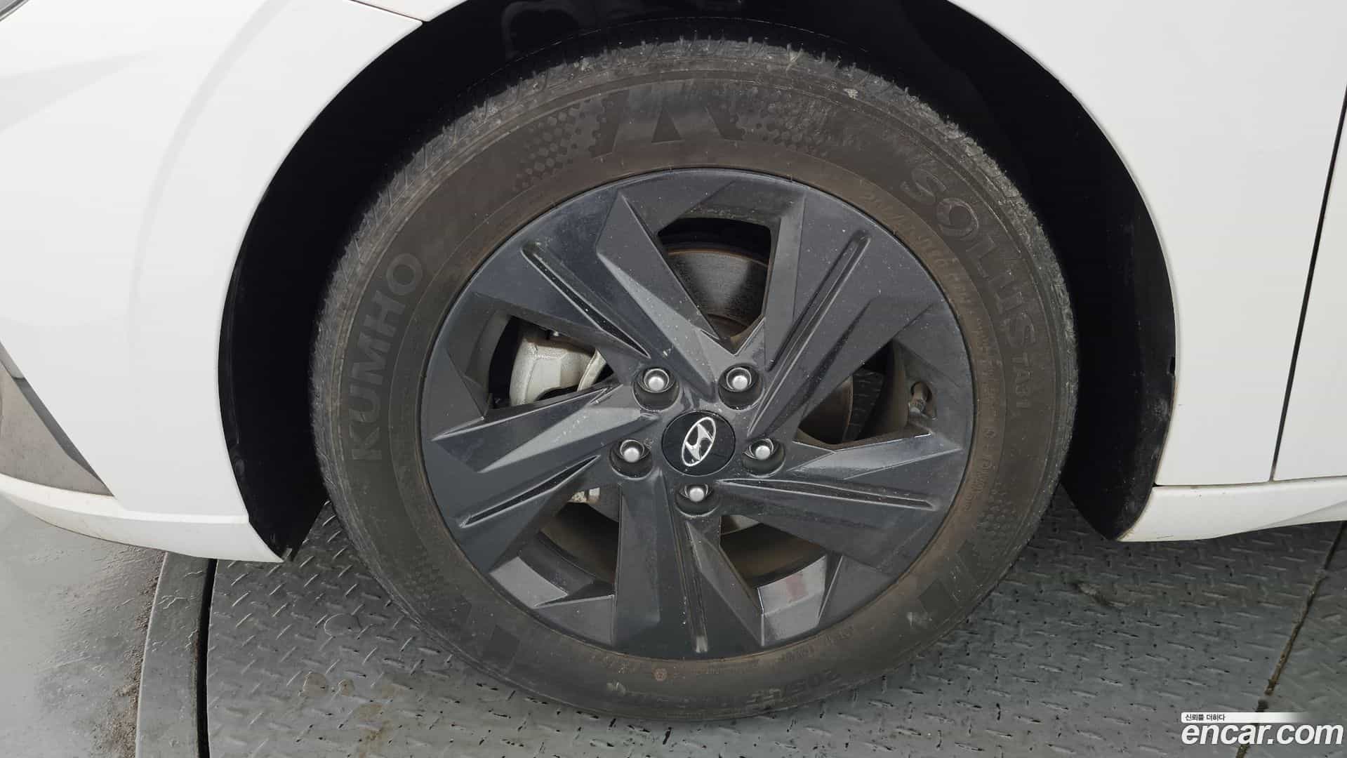 AVANTE Hyundai 2022.5-OUTER-005