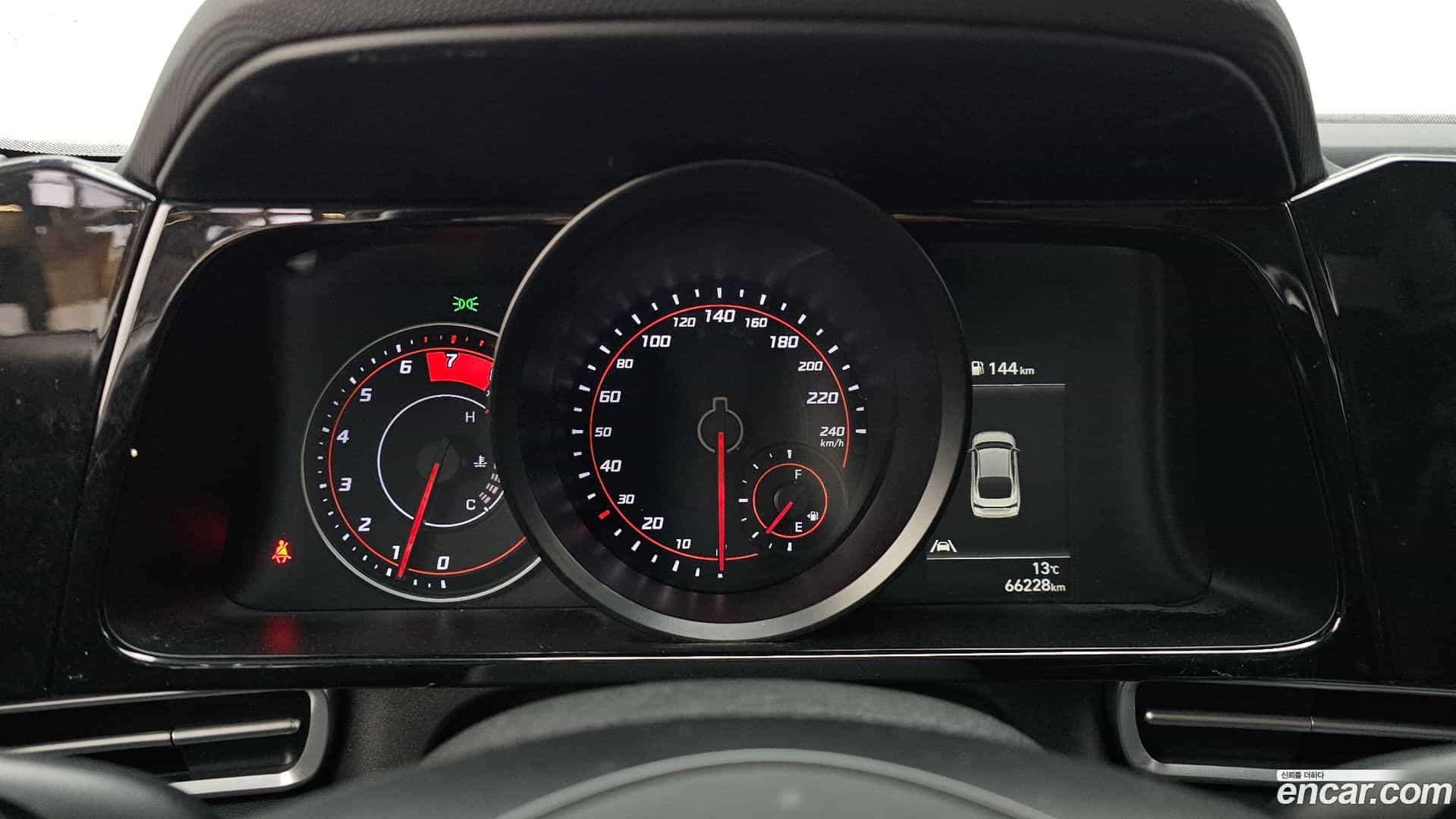 AVANTE Hyundai 2022.5-INNER-008