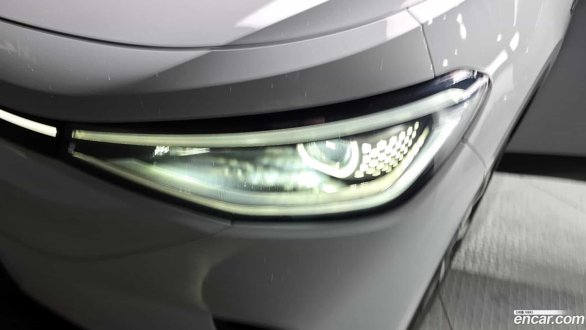 ID.4 Volkswagen 2023.11-OUTER-032