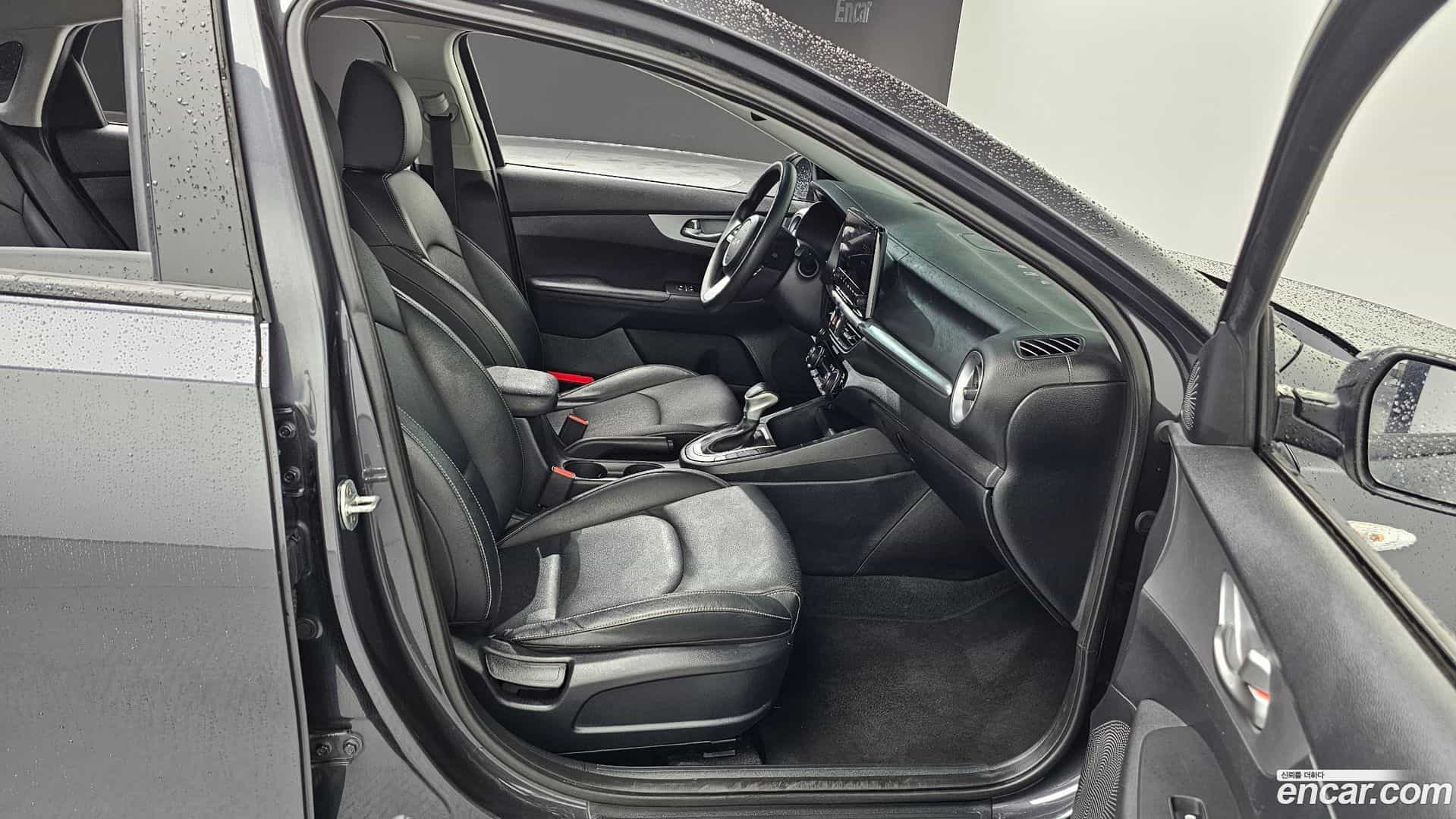 K3 Kia 2021.11-INNER-036