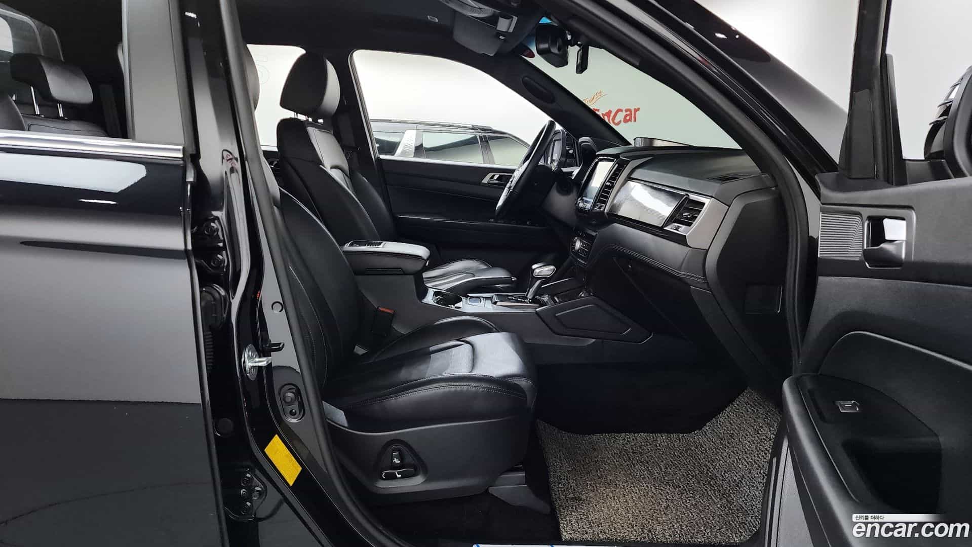 Rexton KG Mobility 2022.3-OPTION-015