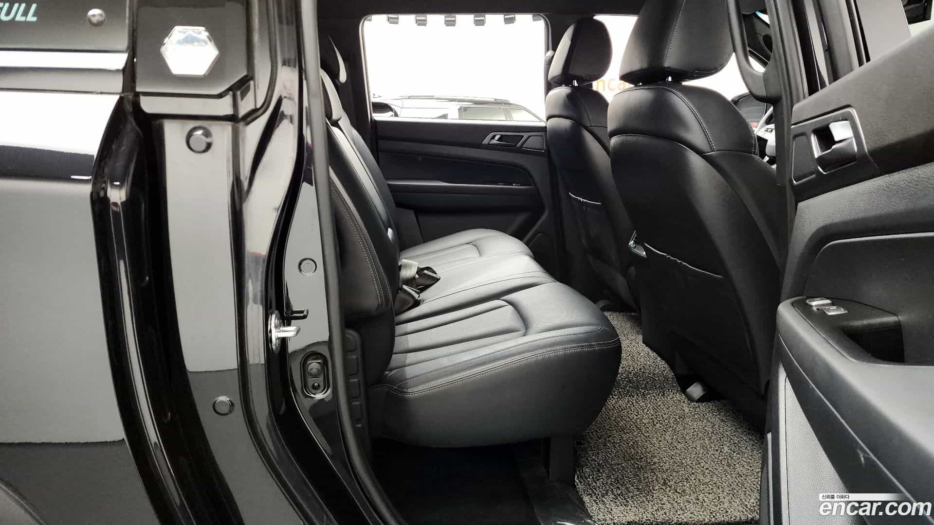 Rexton KG Mobility 2022.3-OPTION-016