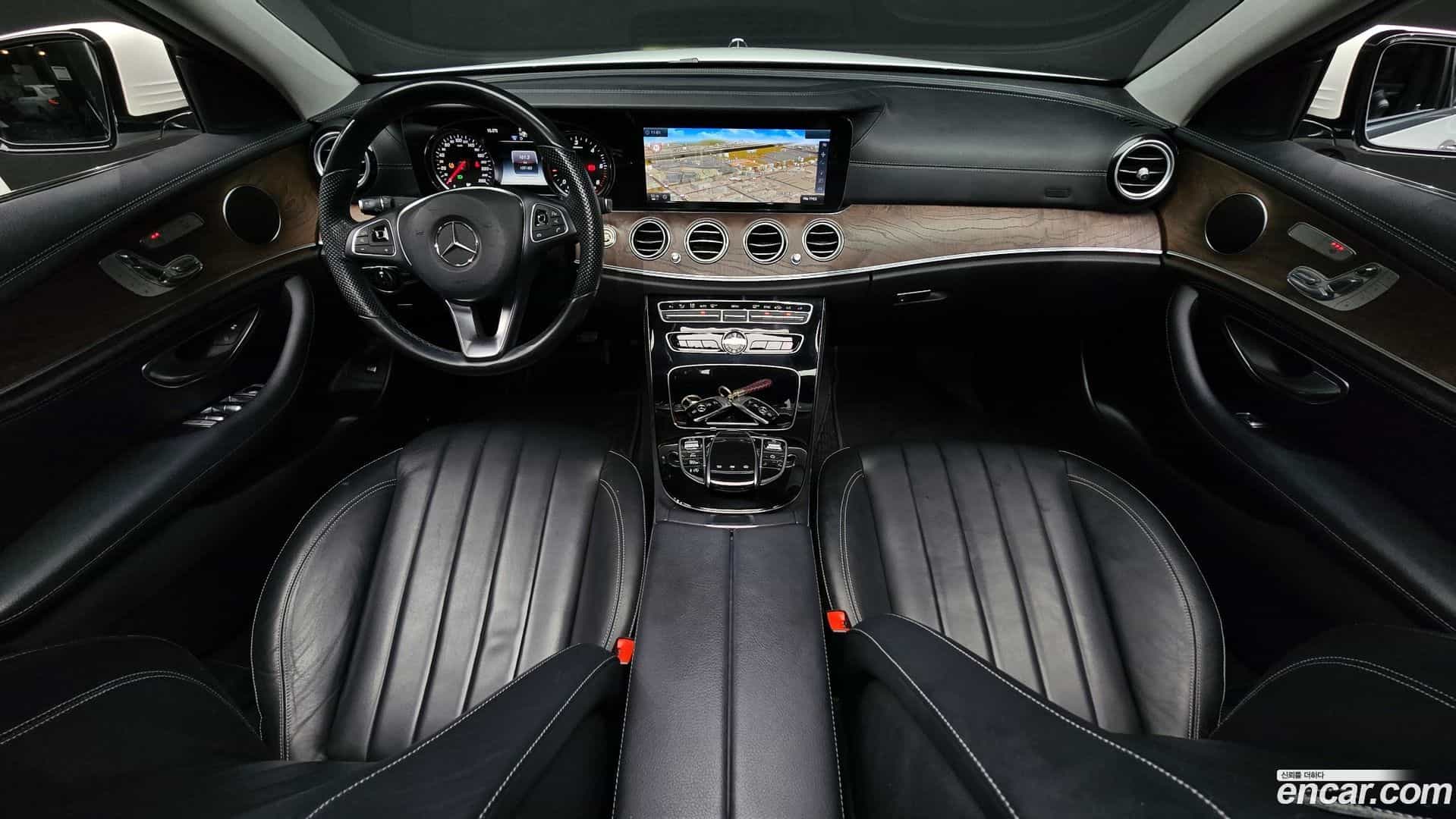 E-Class Mercedes-Benz 2016.9-INNER-007