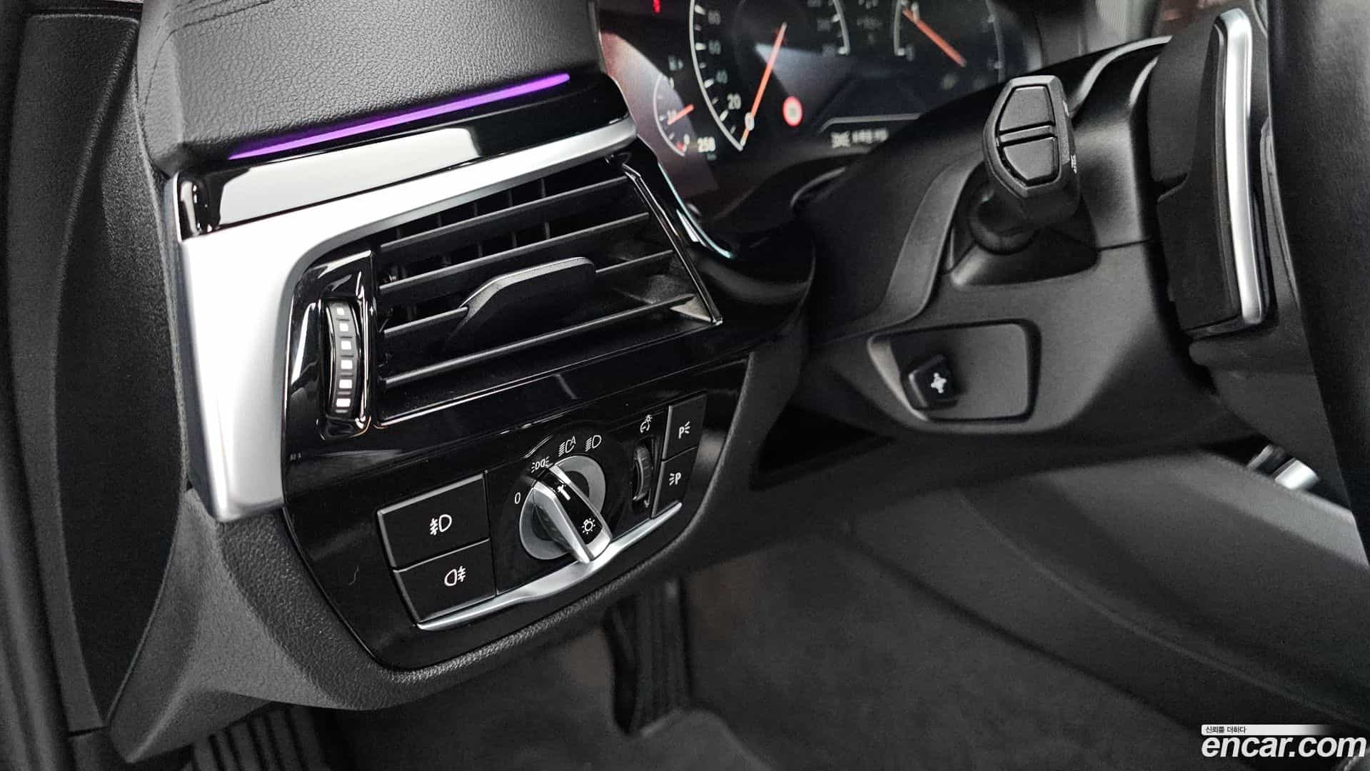 5-Series BMW 2019.9-OPTION-040