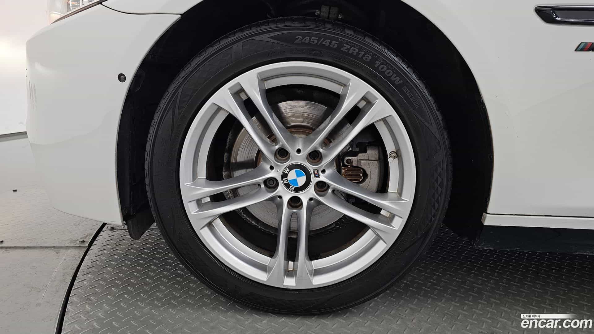 5-Series BMW 2016.4-OUTER-005