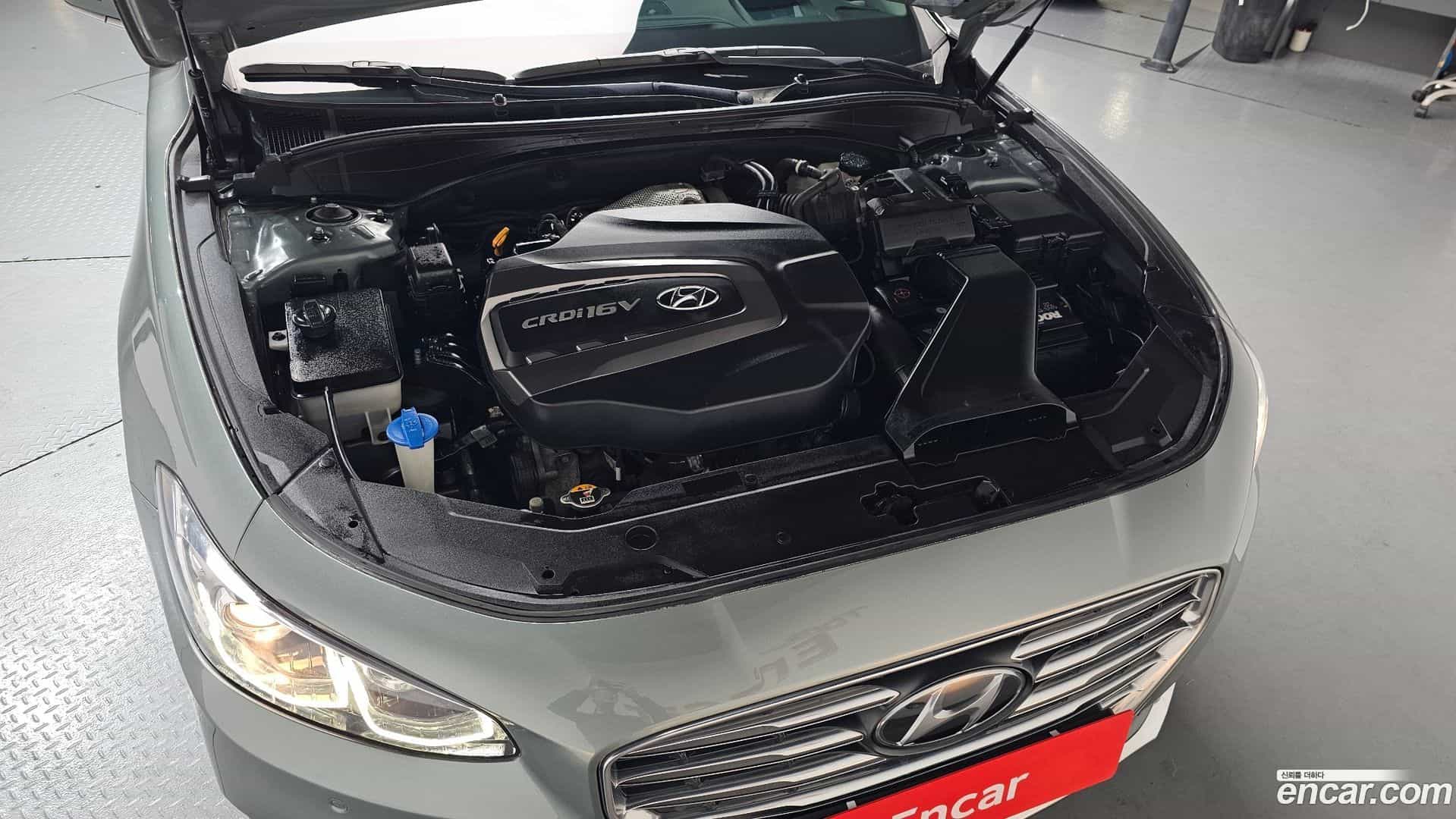 Grandeur Hyundai 2017.2-OUTER-006