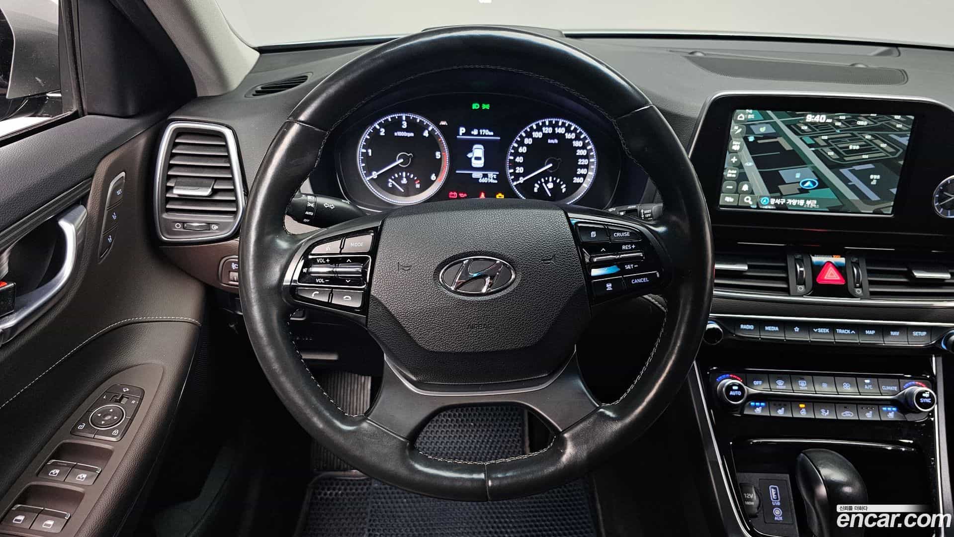 Grandeur Hyundai 2017.2-OPTION-016