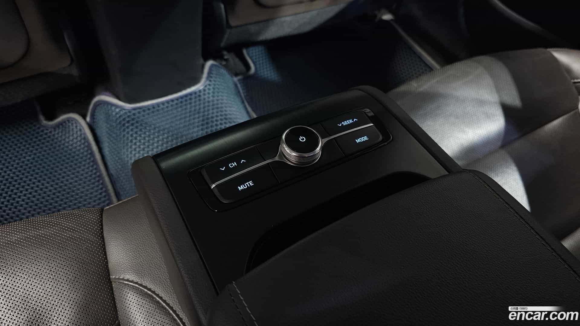 Grandeur Hyundai 2017.2-OPTION-040