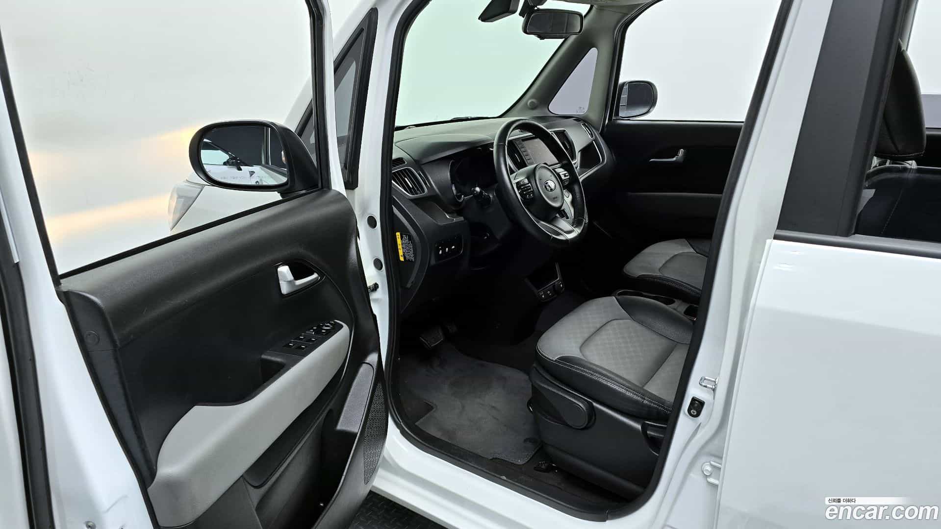 RAY Kia 2021.4-INNER-010