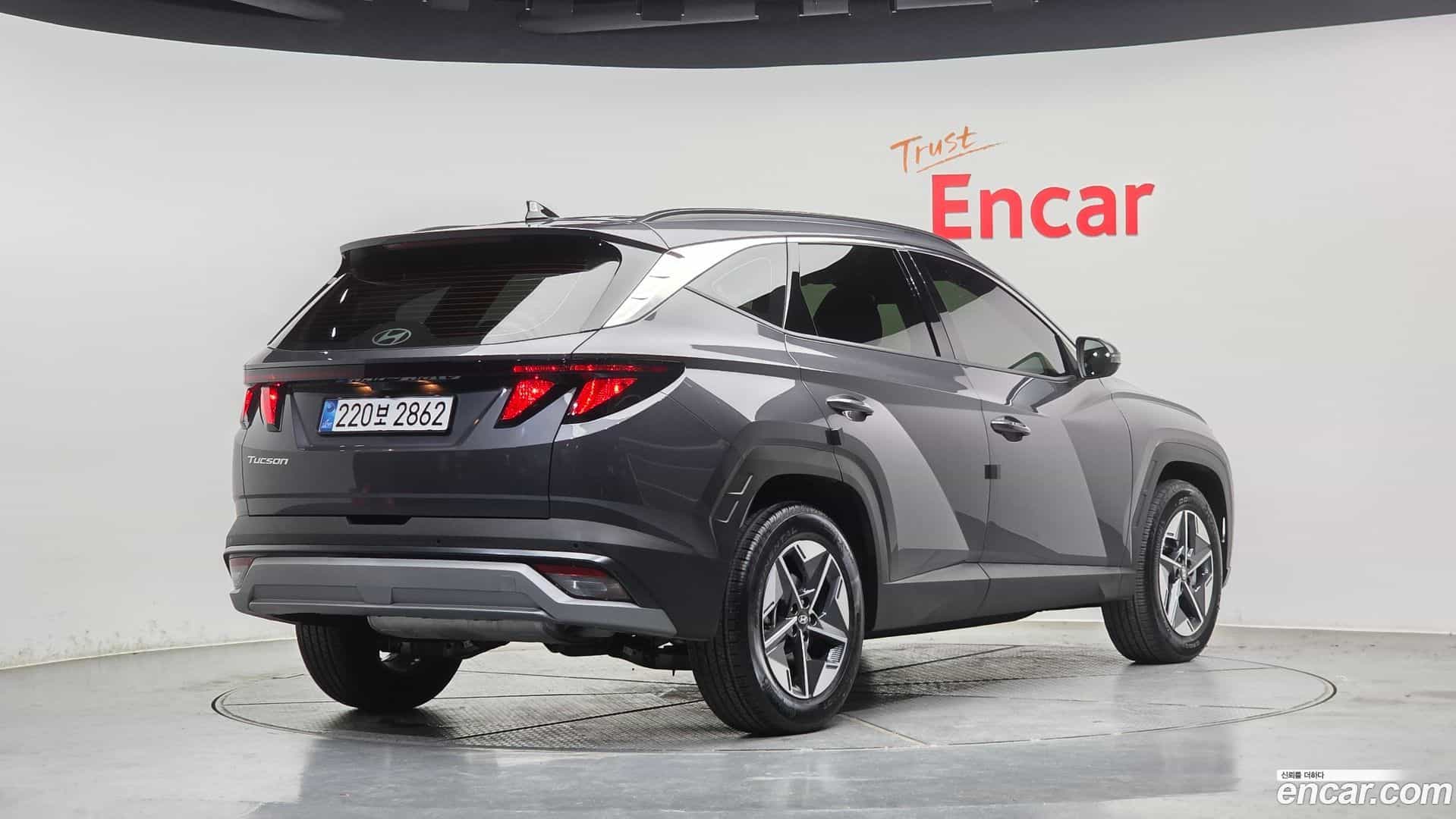 Tucson Hyundai 2025.4-OUTER-002