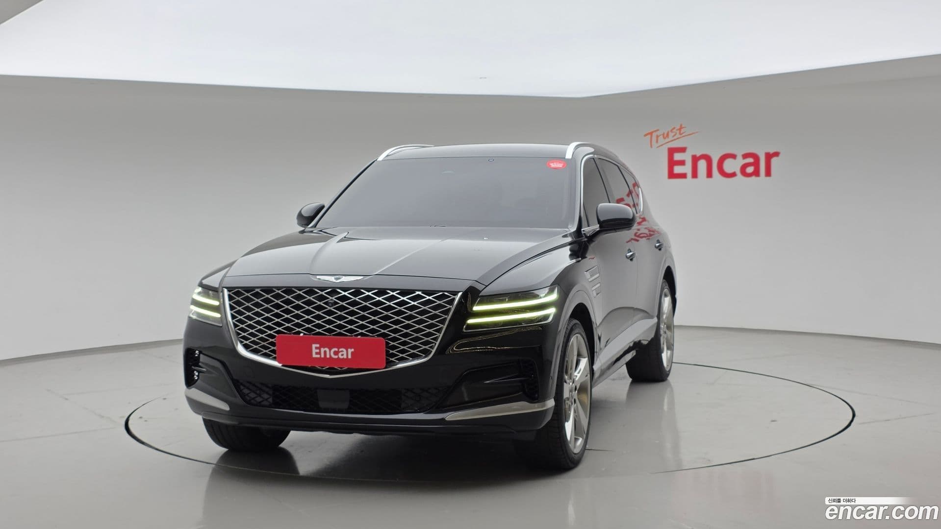 Main__Slider__Photo:GV80 Genesis 2022.3-0