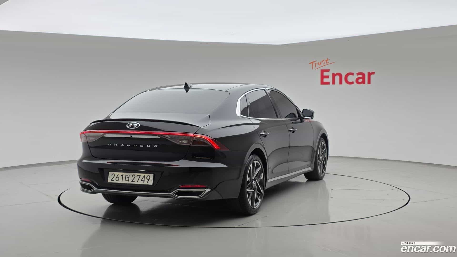 Grandeur Hyundai 2022.3-OUTER-002