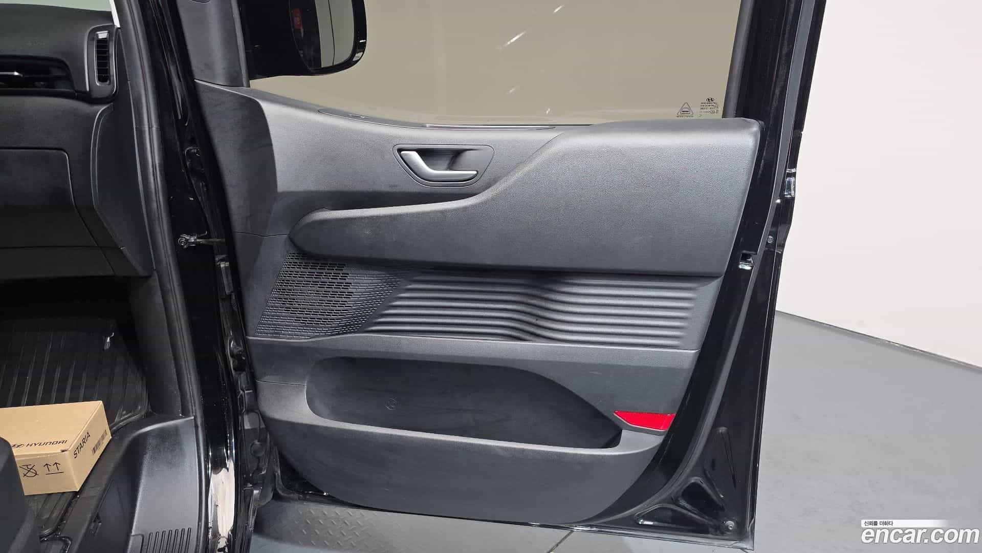 Staria Hyundai 2022.7-INNER-035