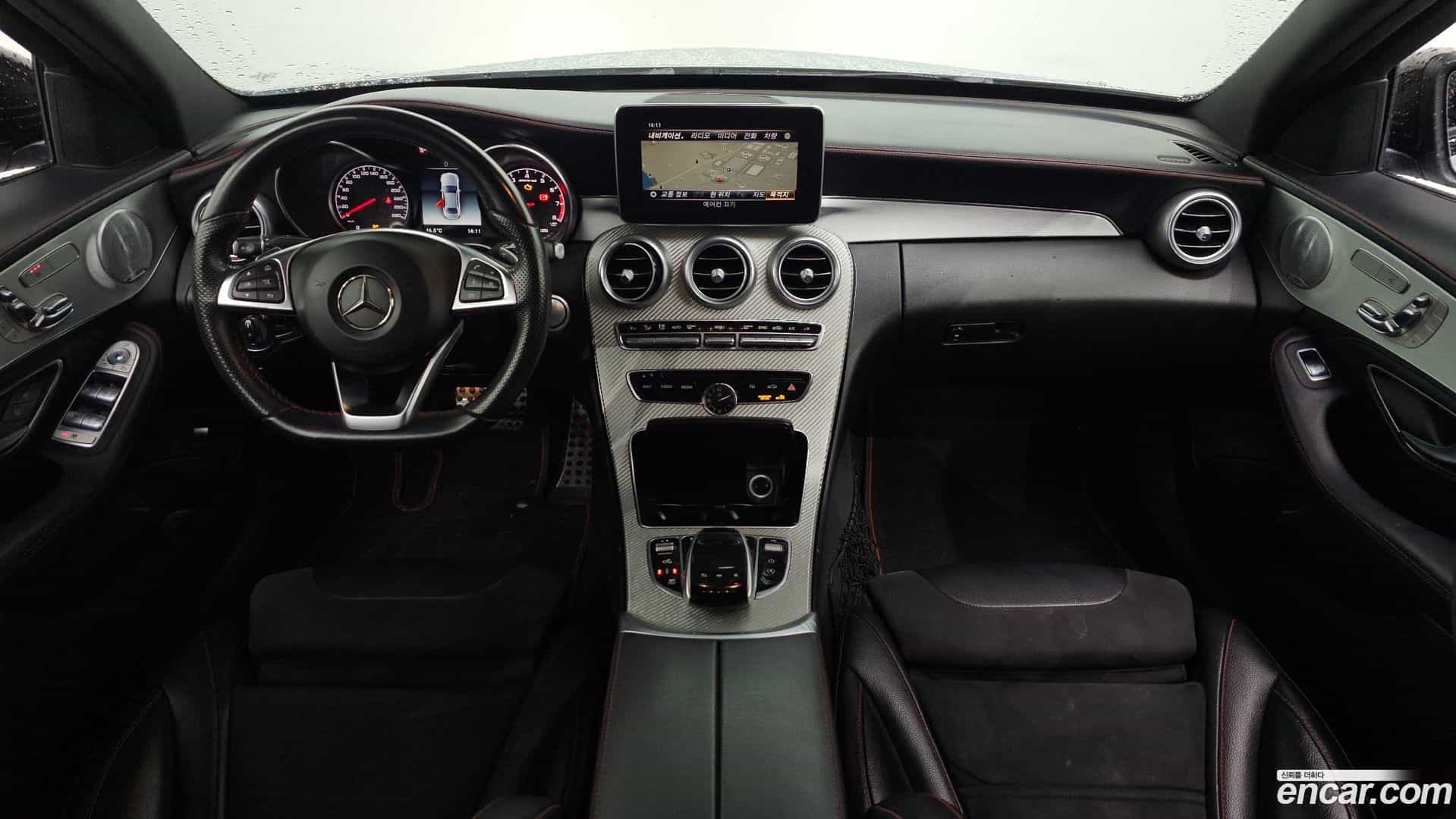 C-Class Mercedes-Benz 2017.11-INNER-007