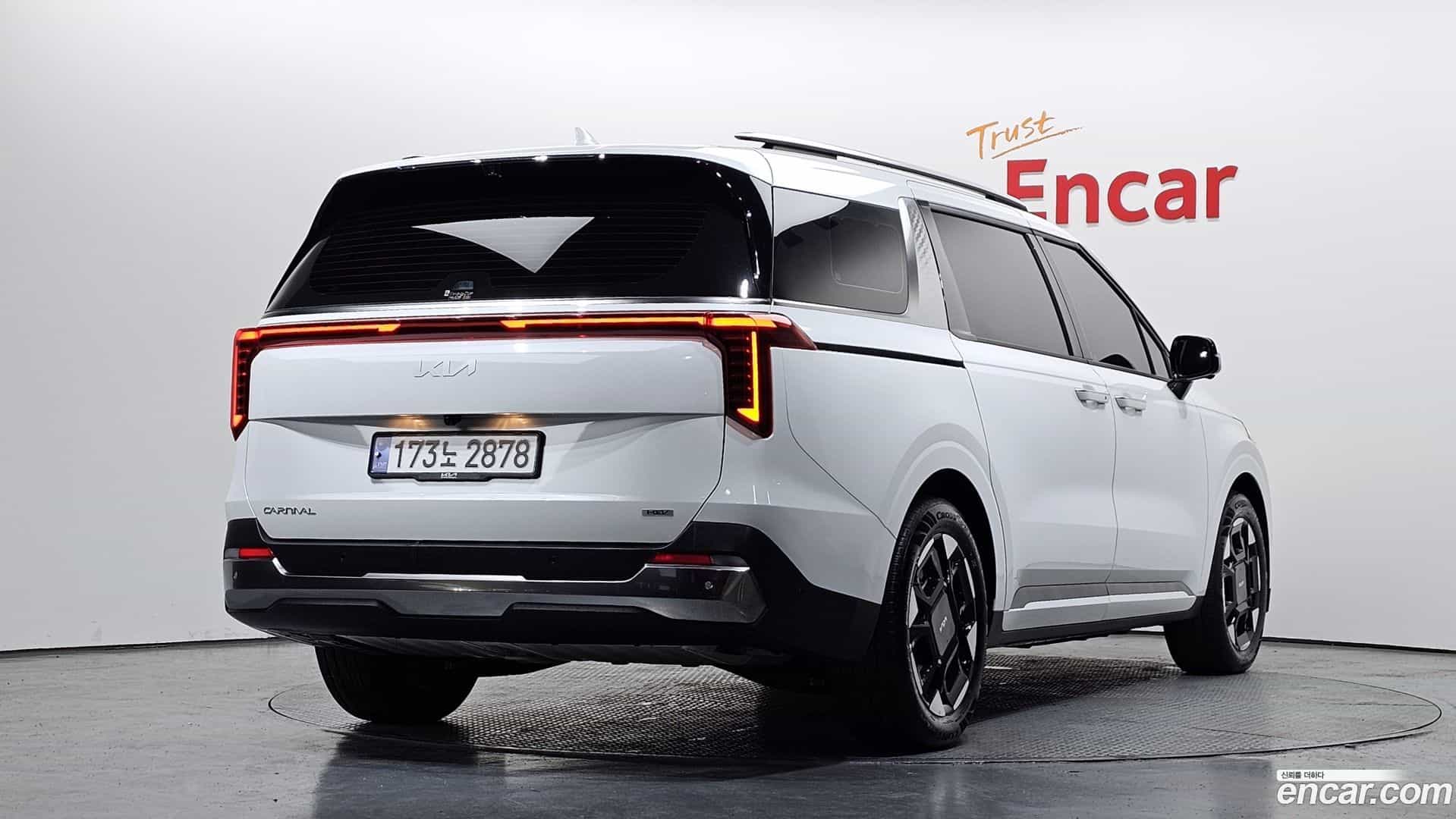 Canival Kia 2024.2-OUTER-002
