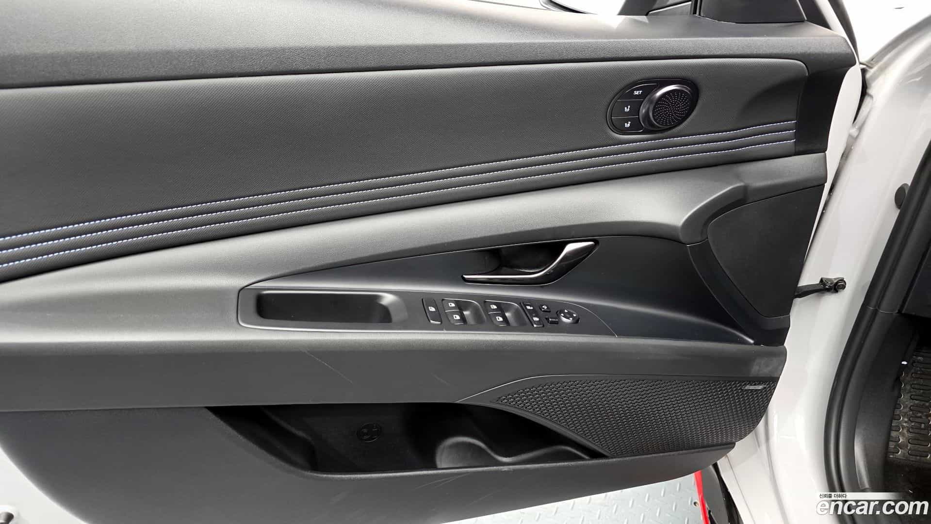 AVANTE Hyundai 2022.3-INNER-034