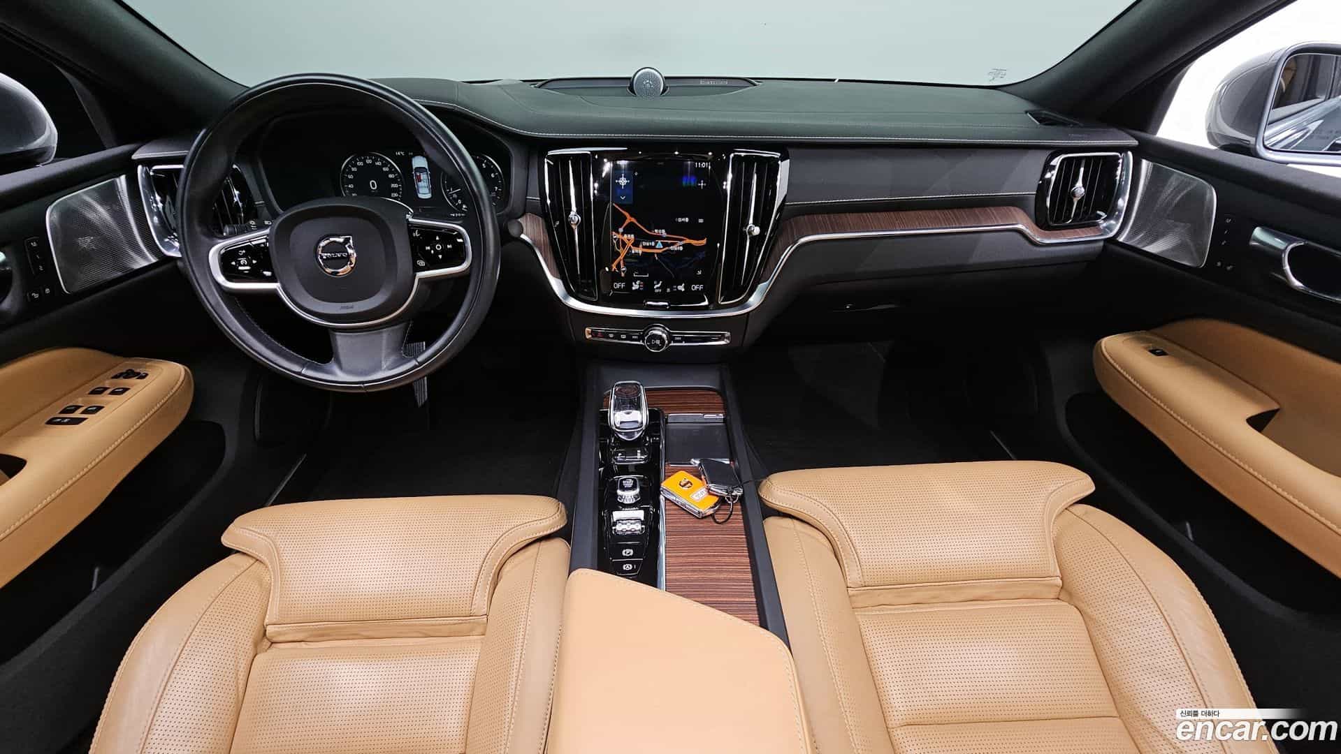 S60 Volvo 2020.10-INNER-007