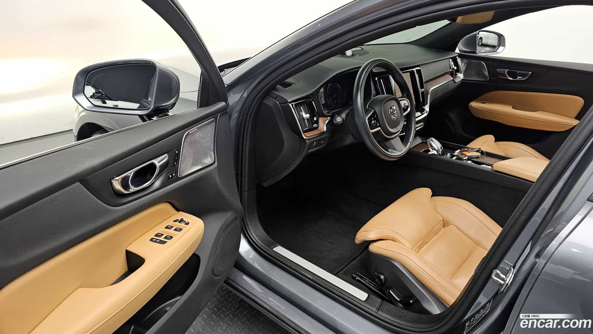 S60 Volvo 2020.10-INNER-010