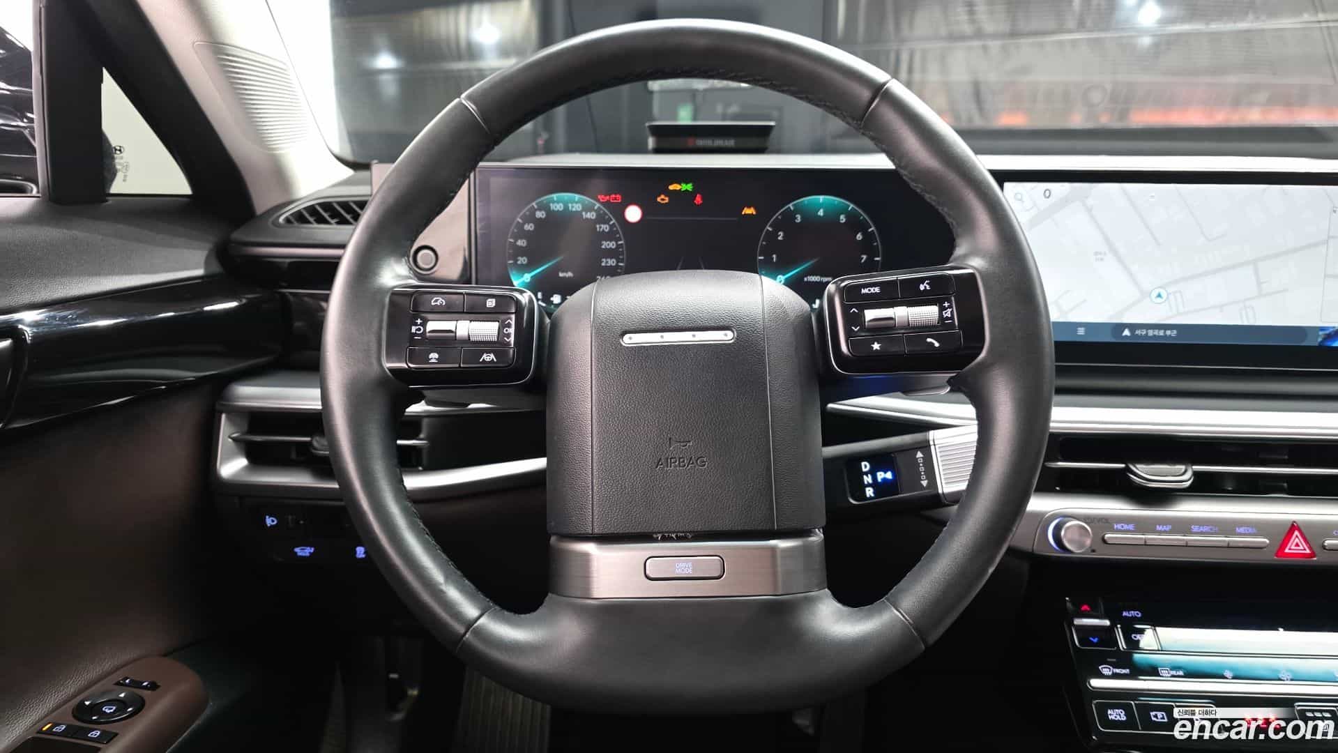 Grandeur Hyundai 2023.11-OPTION-017