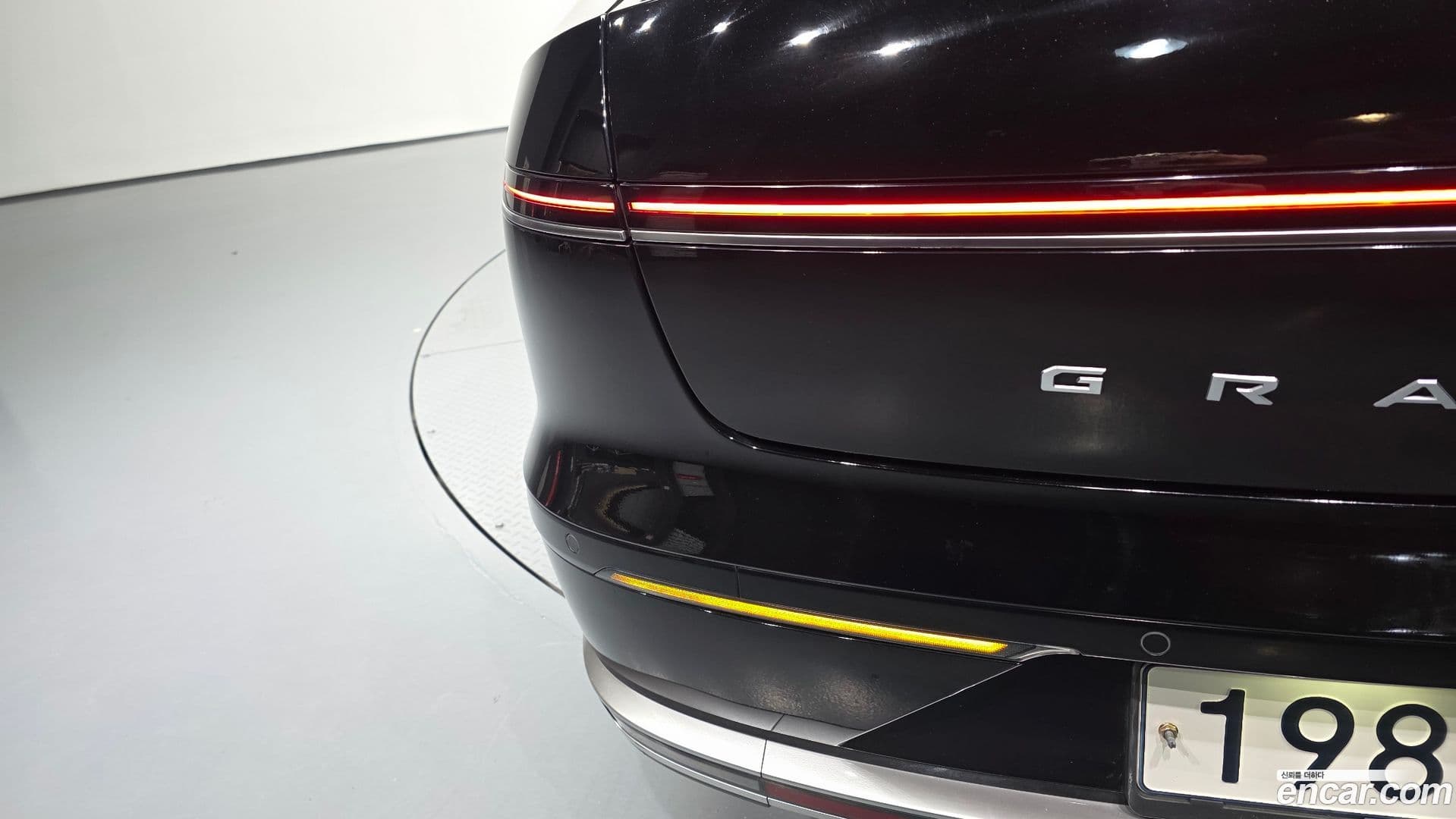Main__Slider__Photo:Grandeur Hyundai 2023.11-22