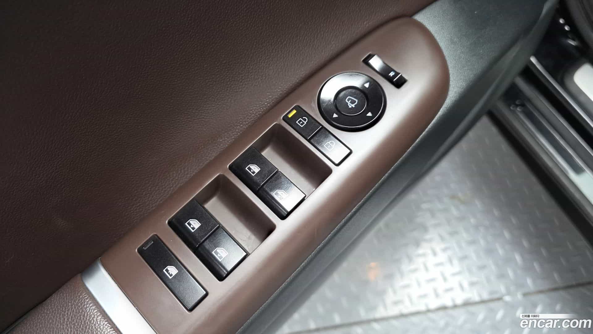 Grandeur Hyundai 2023.11-OPTION-042