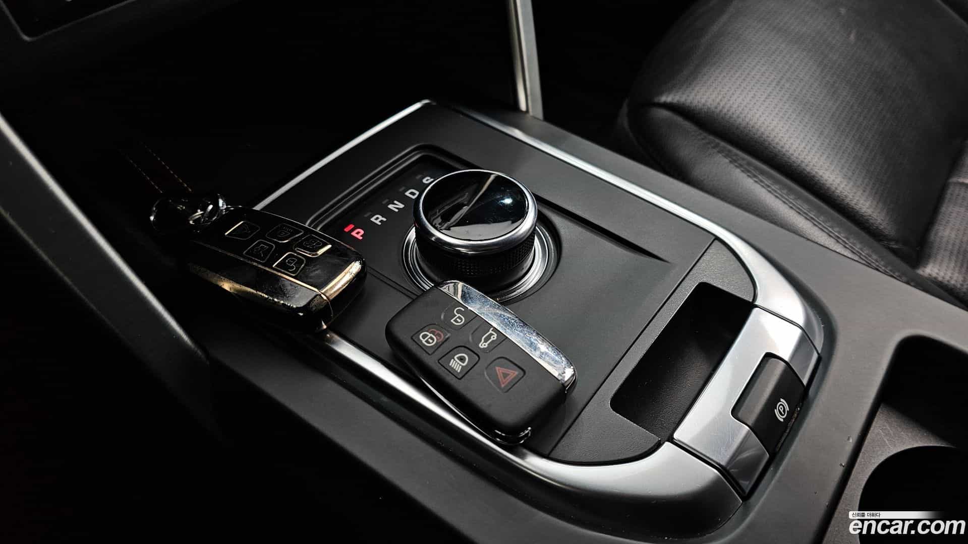 Discovery Sport Land Rover 2018.11-INNER-009