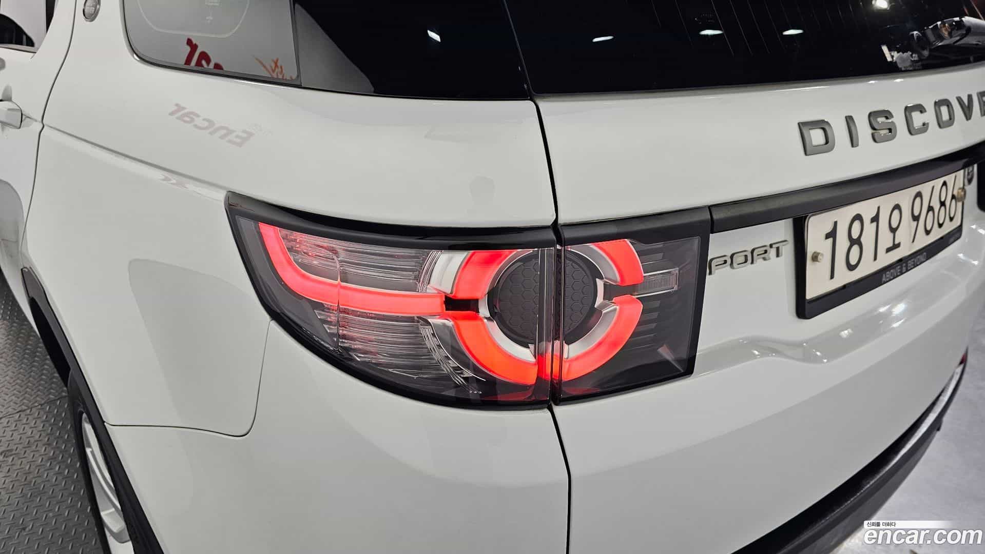 Discovery Sport Land Rover 2018.11-OUTER-033