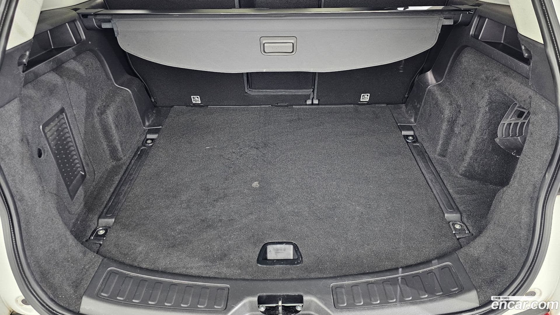 Main__Slider__Photo:Discovery Sport Land Rover 2018.11-29
