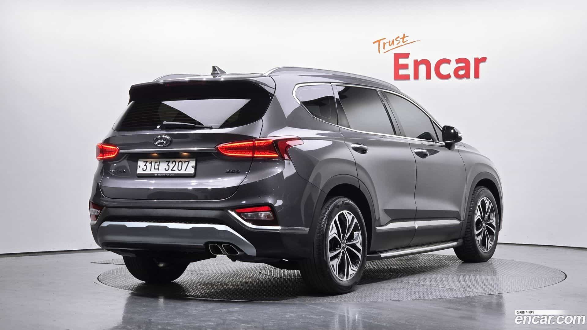 Santafe Hyundai 2018.3-OUTER-002
