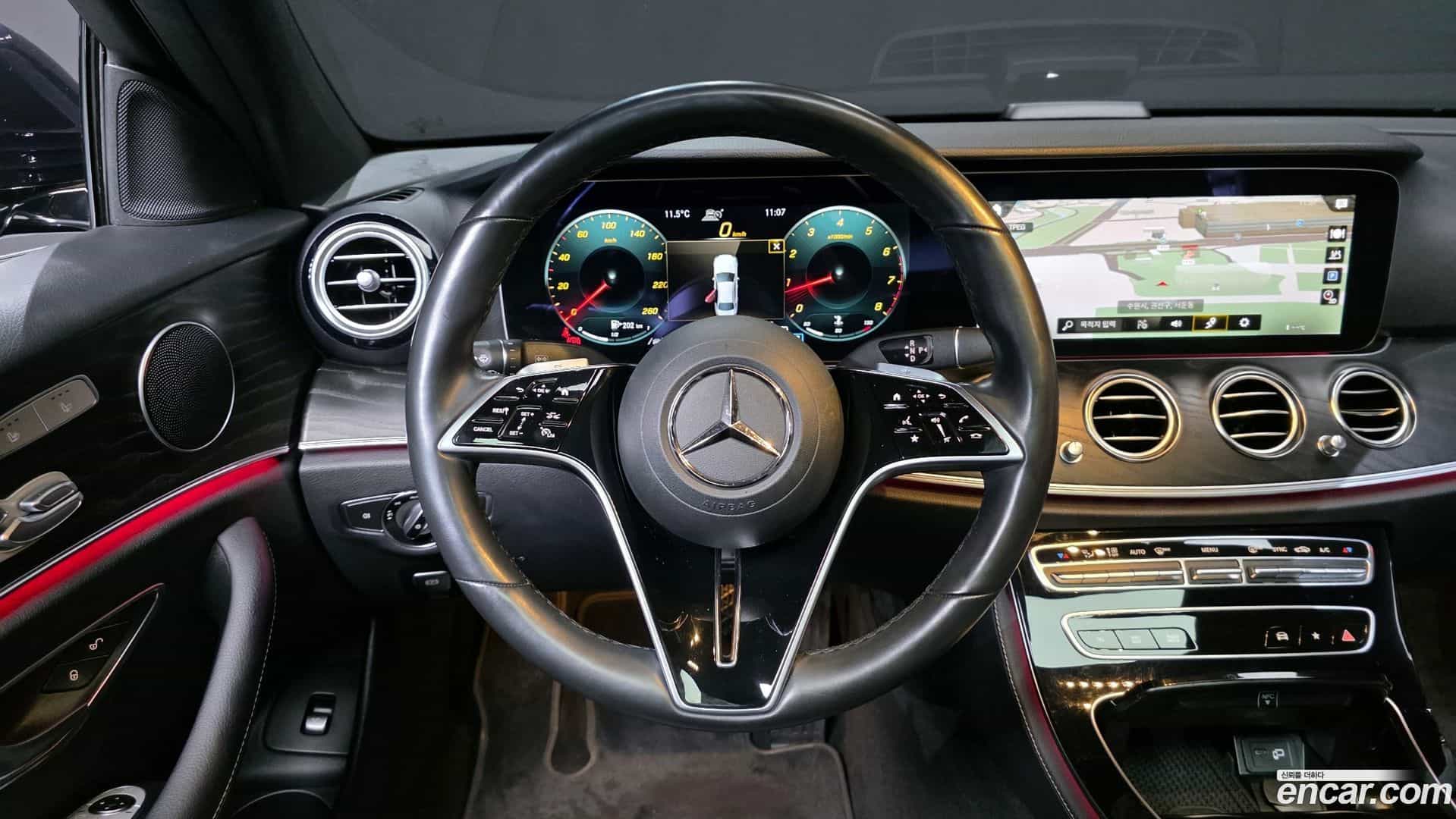 E-Class Mercedes-Benz 2023.11-OPTION-017