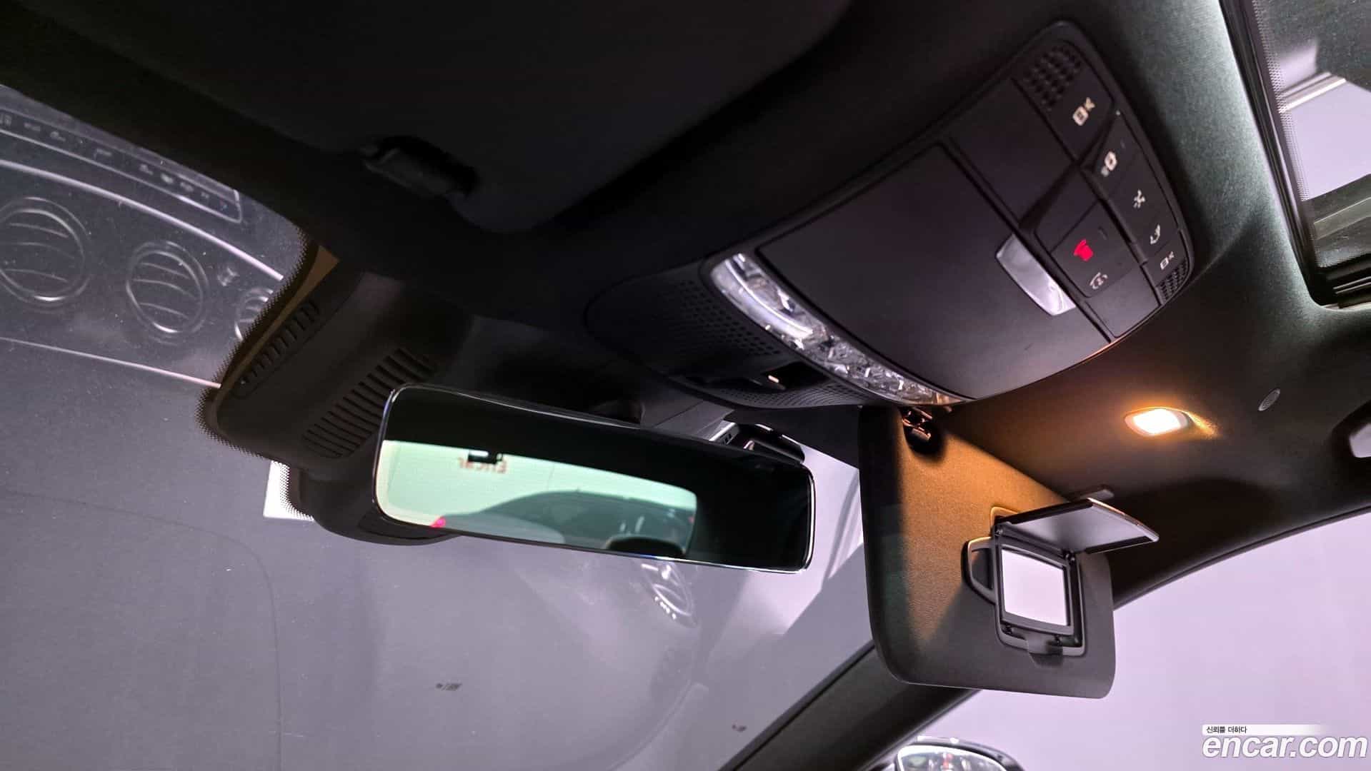 E-Class Mercedes-Benz 2023.11-OPTION-022