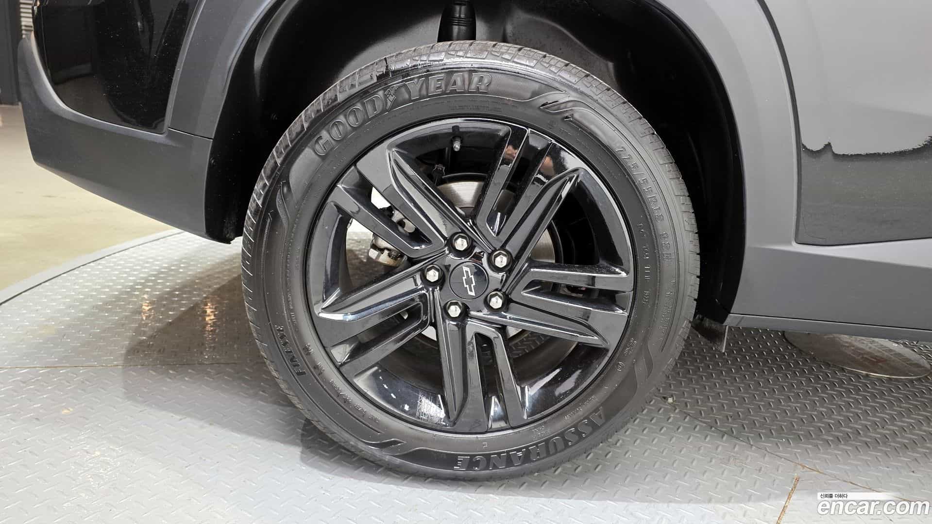 Trax Chevrolet 2023.5-OUTER-005