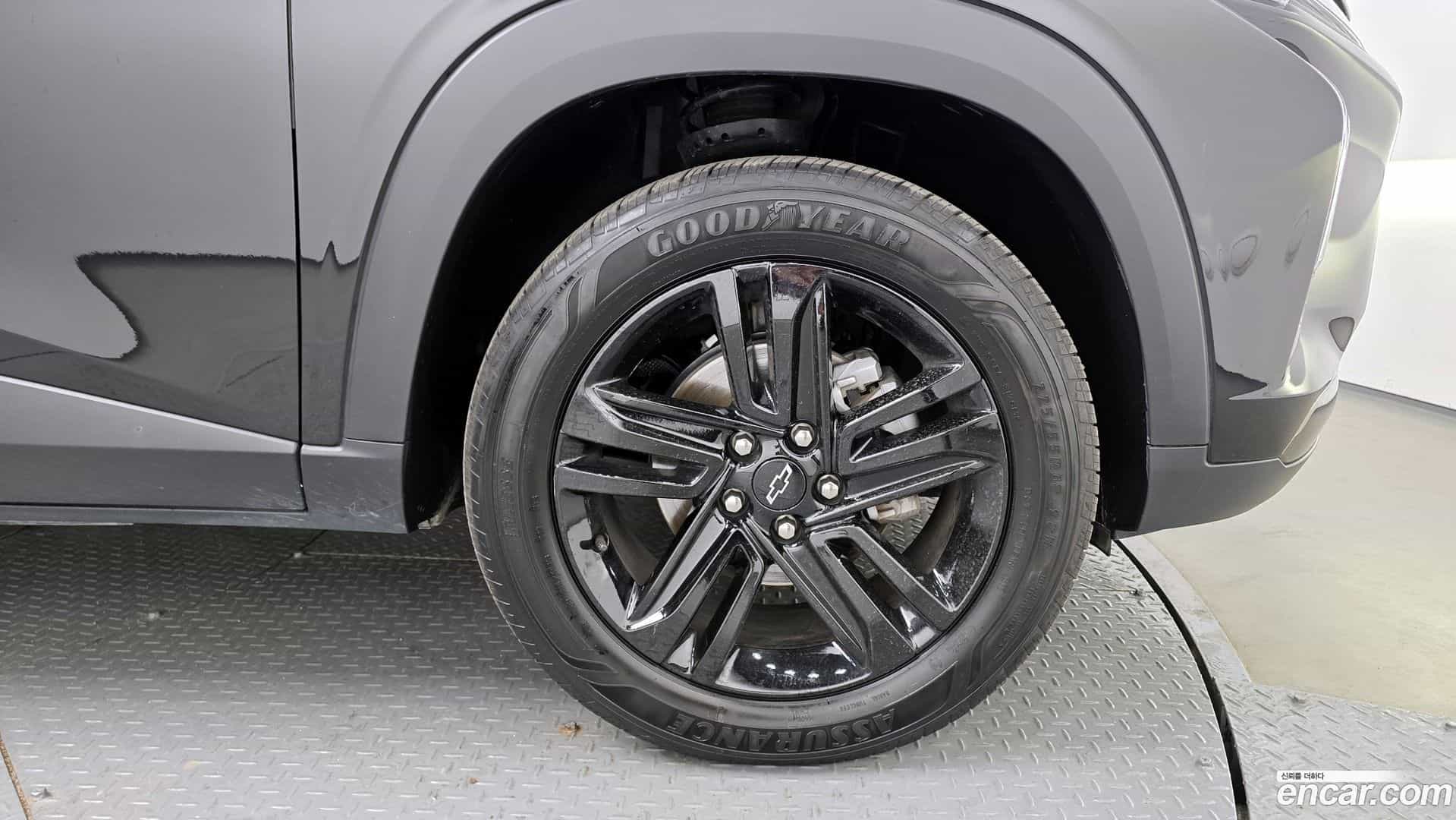 Trax Chevrolet 2023.5-OUTER-031